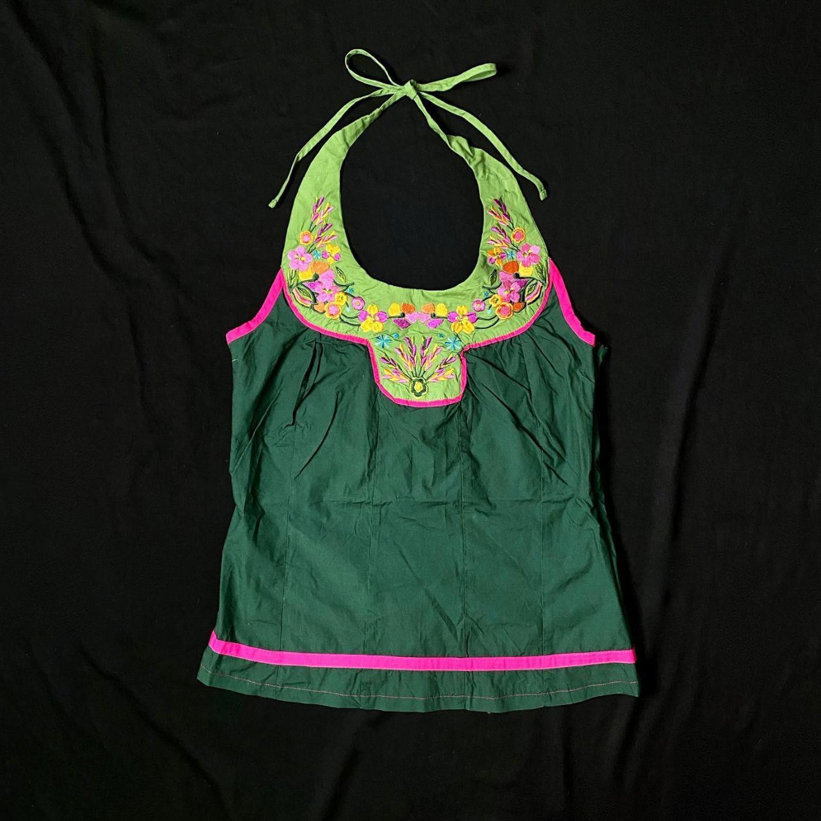 Japanese Brand Adorable embroidered halter top 🌸✨ Size S / US 4 / IT 40 - 1 Thumbnail