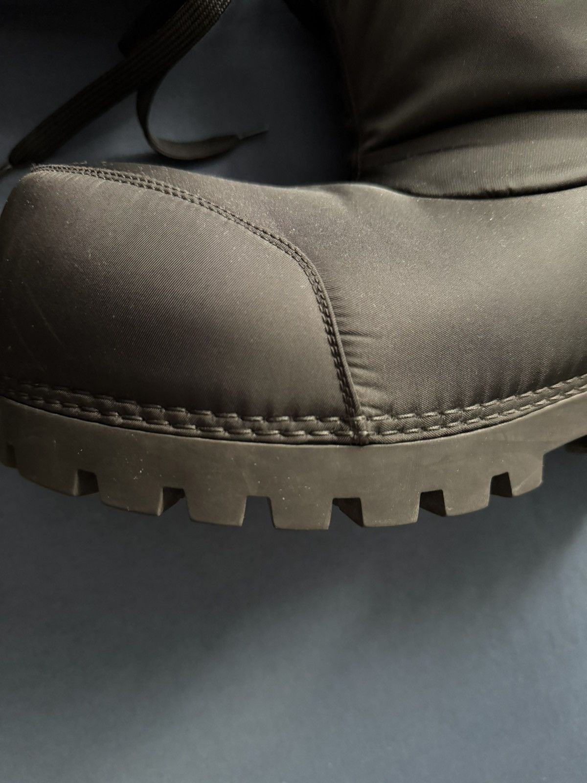 Balenciaga Balenciaga Alaska Ski Boots Size US 10 / EU 43 - 5 Thumbnail