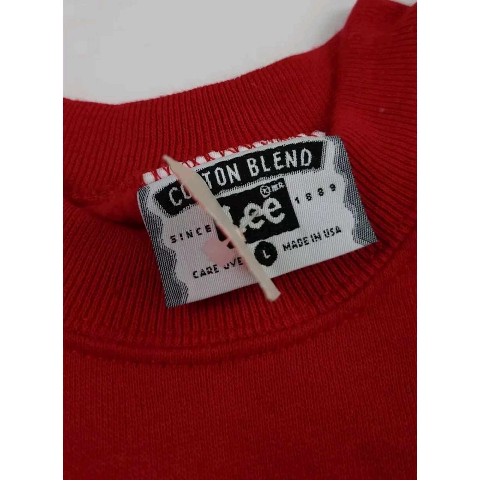Lee VINTAGE Lee Sweatshirt Red Blank 90s Vtg NWT Deadstock Cotton Blend Made In USA Size US M / EU 48-50 / 2 - 3 Thumbnail