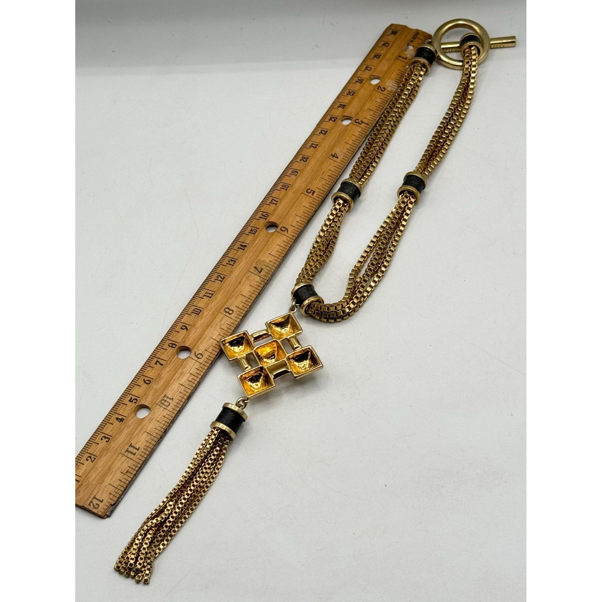 Vince Camuto Vince Camuto Chain Tassel Pendant Necklace Size ONE SIZE - 7 Thumbnail