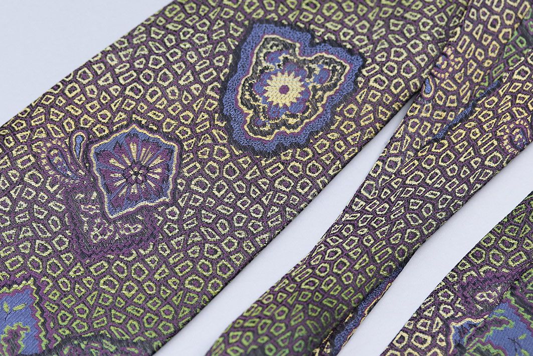 Other Vintage Alpi Silk Tie with Abstract Medallion Pattern Size ONE SIZE - 9 Thumbnail
