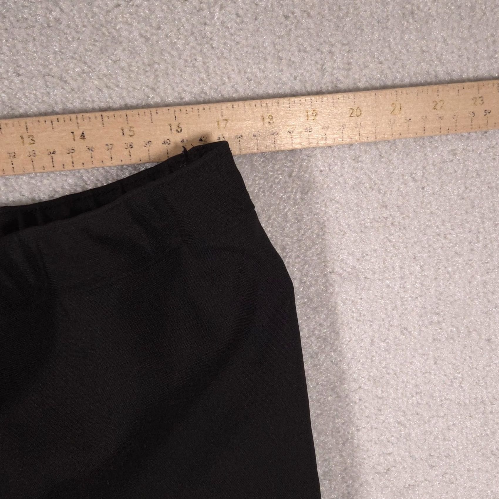 Levi's Levis Bend Over Dress Pants 20 Black Crepe Pull On Relaxed Work Career Womens Size 42" / US 20 - 6 Thumbnail