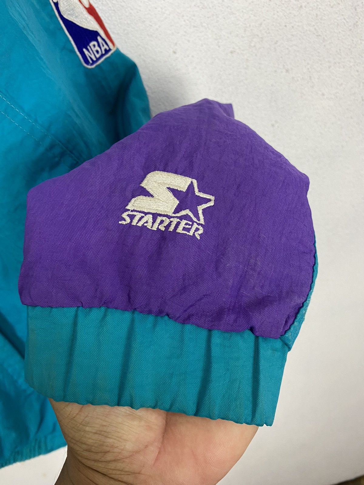 NBA Vintage charlotte hornets starter hoodie jacket Size US M / EU 48-50 / 2 - 17 Thumbnail
