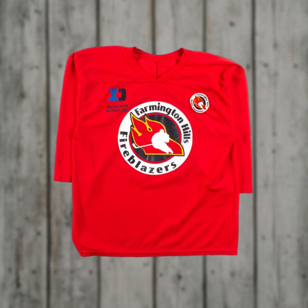 Vintage VINTAGE CCM Farmington Hills Fireblazers Hockey Jersey Medium Red T-Shirt Unisex Adults CCM Red 28 21 Size US M / EU 48-50 / 2 - 1 Thumbnail