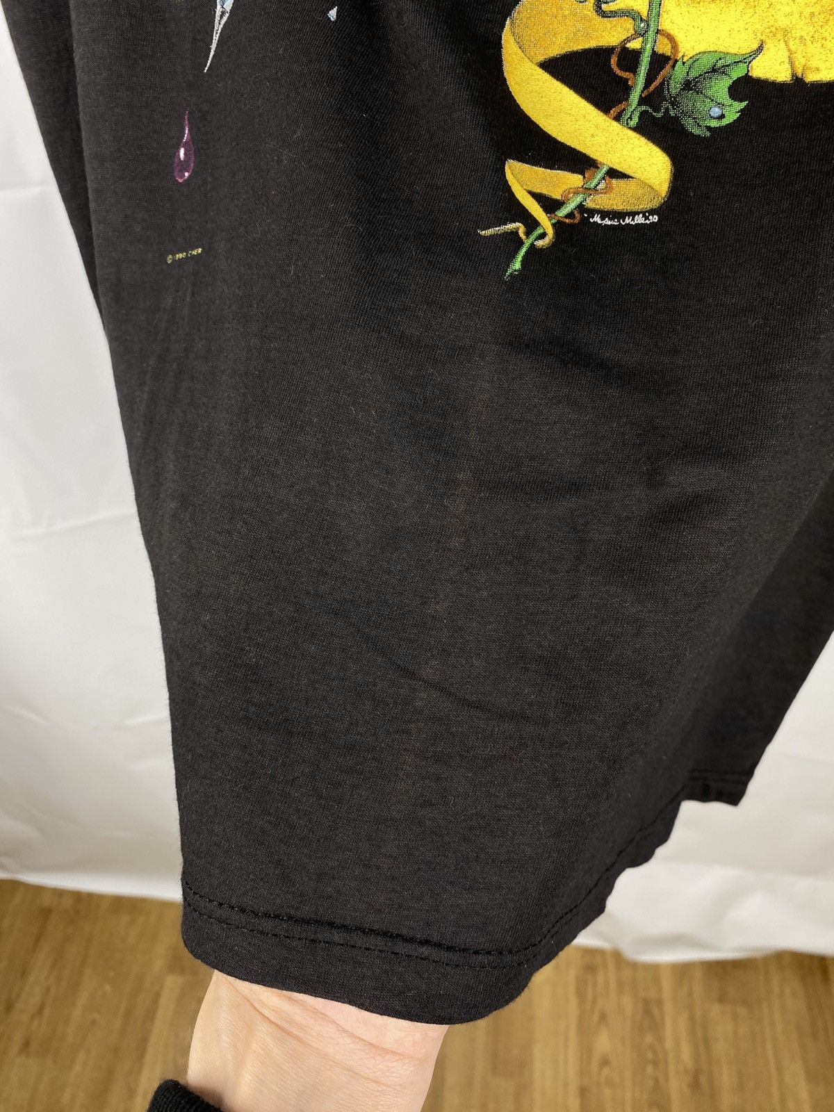 Band Tees Vintage 1990 Cher Heart Of Stone Tour Tee size XL made in US Size US XL / EU 56 / 4 - 7 Thumbnail