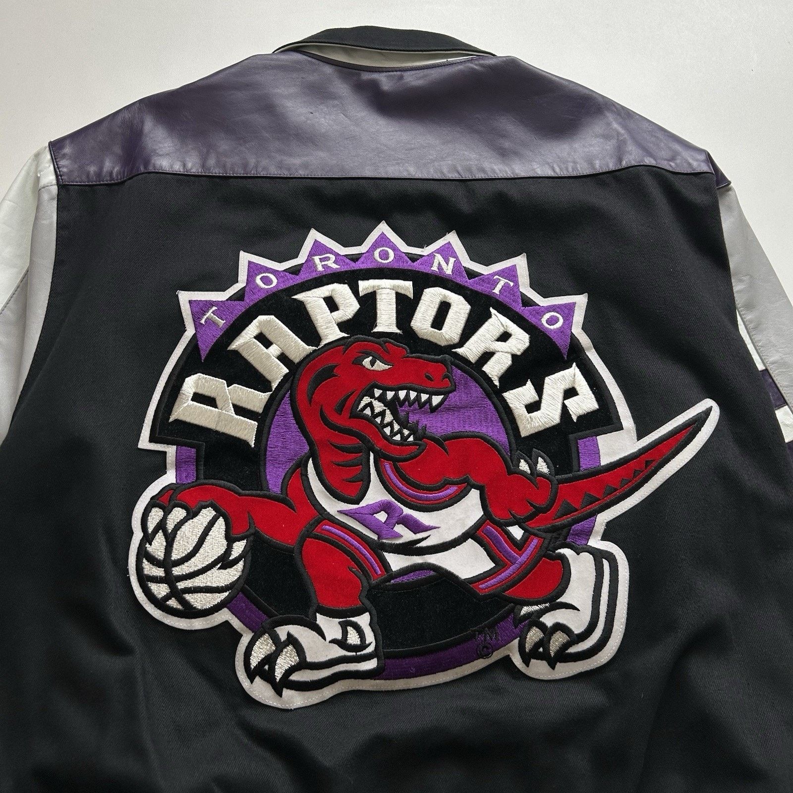 Jeff Hamilton × NBA × Vintage Vintage 90s Jeff Hamilton NBA Toronto Raptors Jacket Size XL Size US XL / EU 56 / 4 - 2 Thumbnail