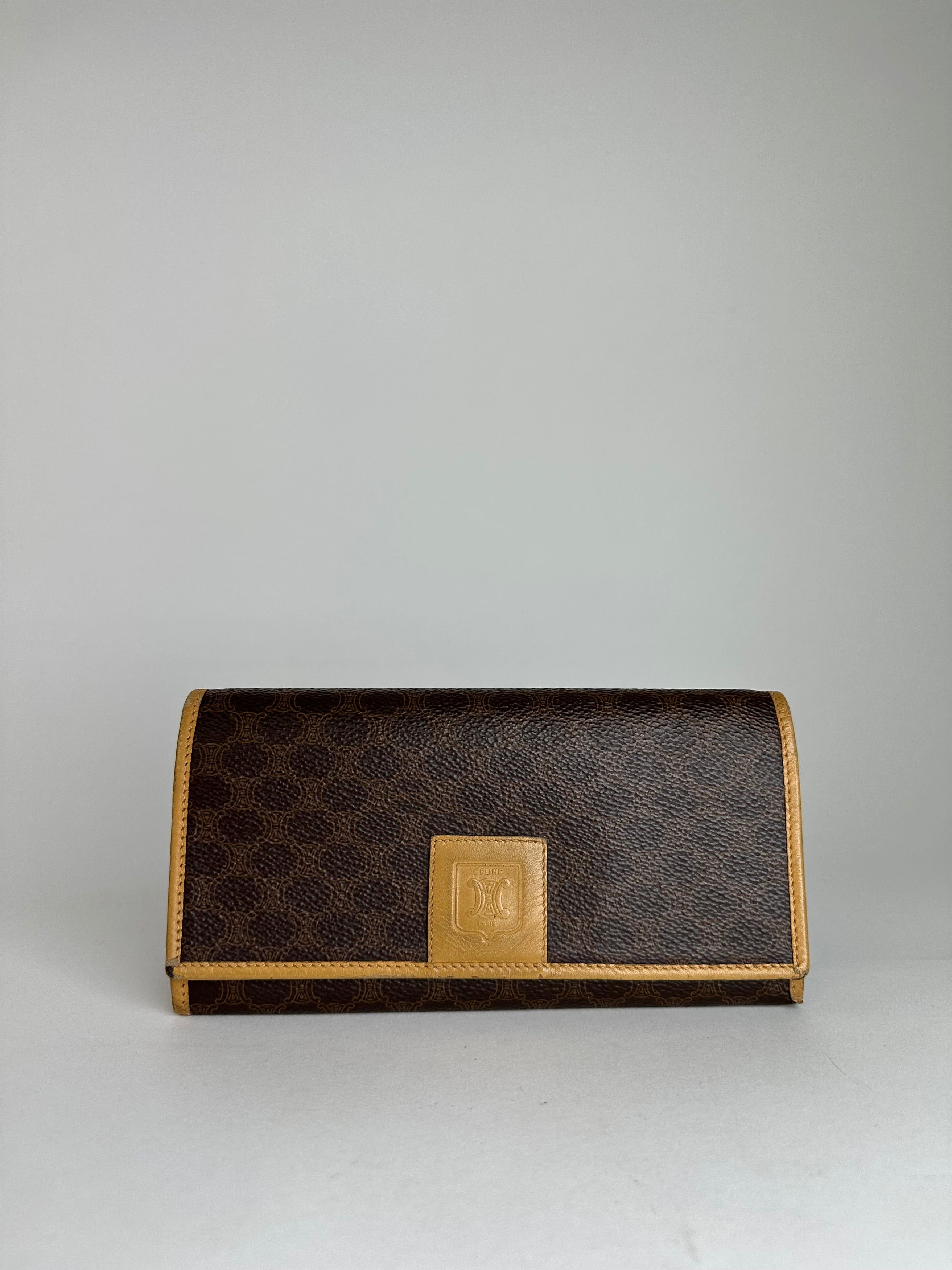 Celine Vintage Smooth Wallet Brown Size ONE SIZE - 1 Thumbnail