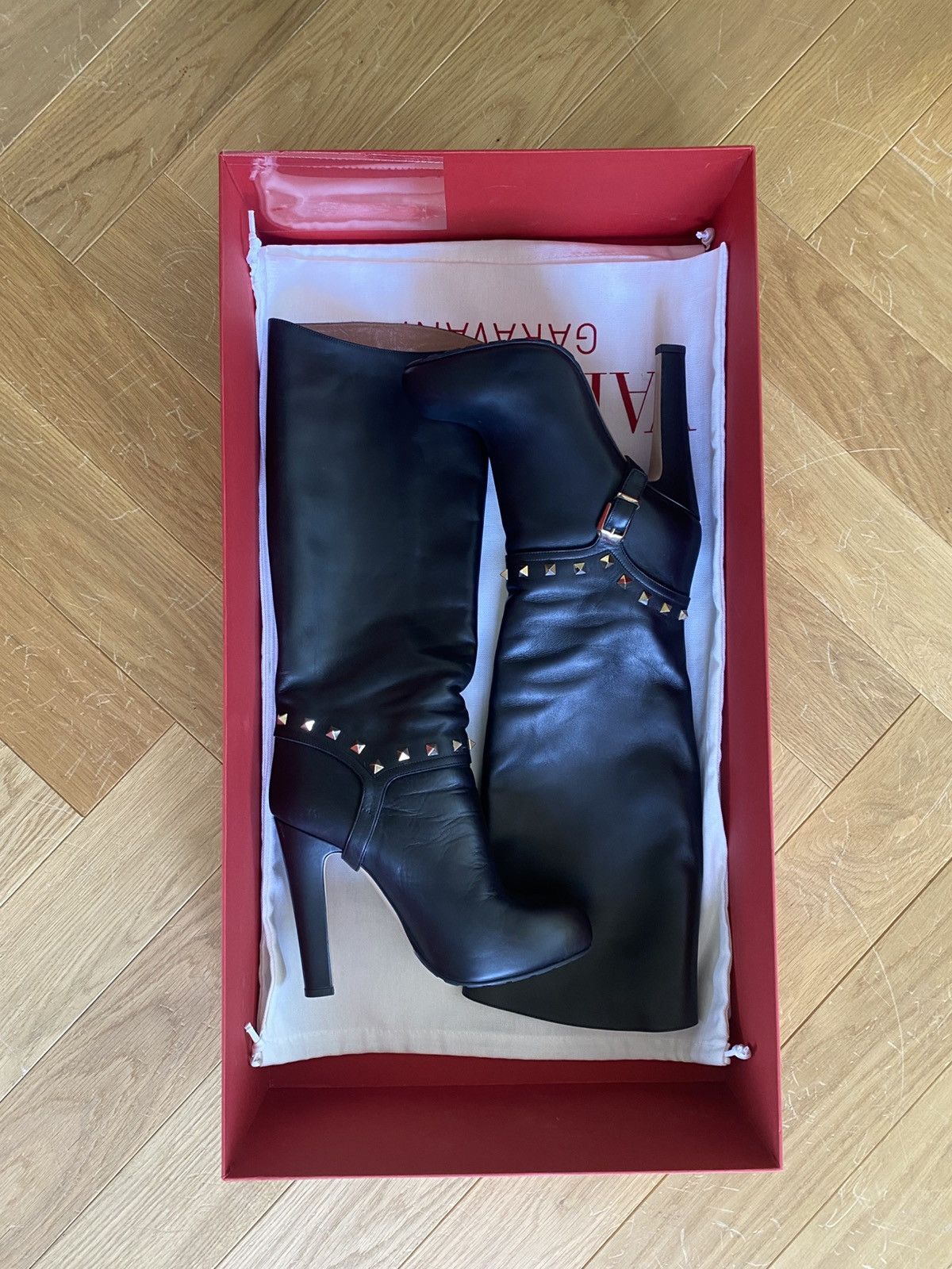 Valentino Garavani Boots With Heel Shoes - Size 38.5 in Black, Women's