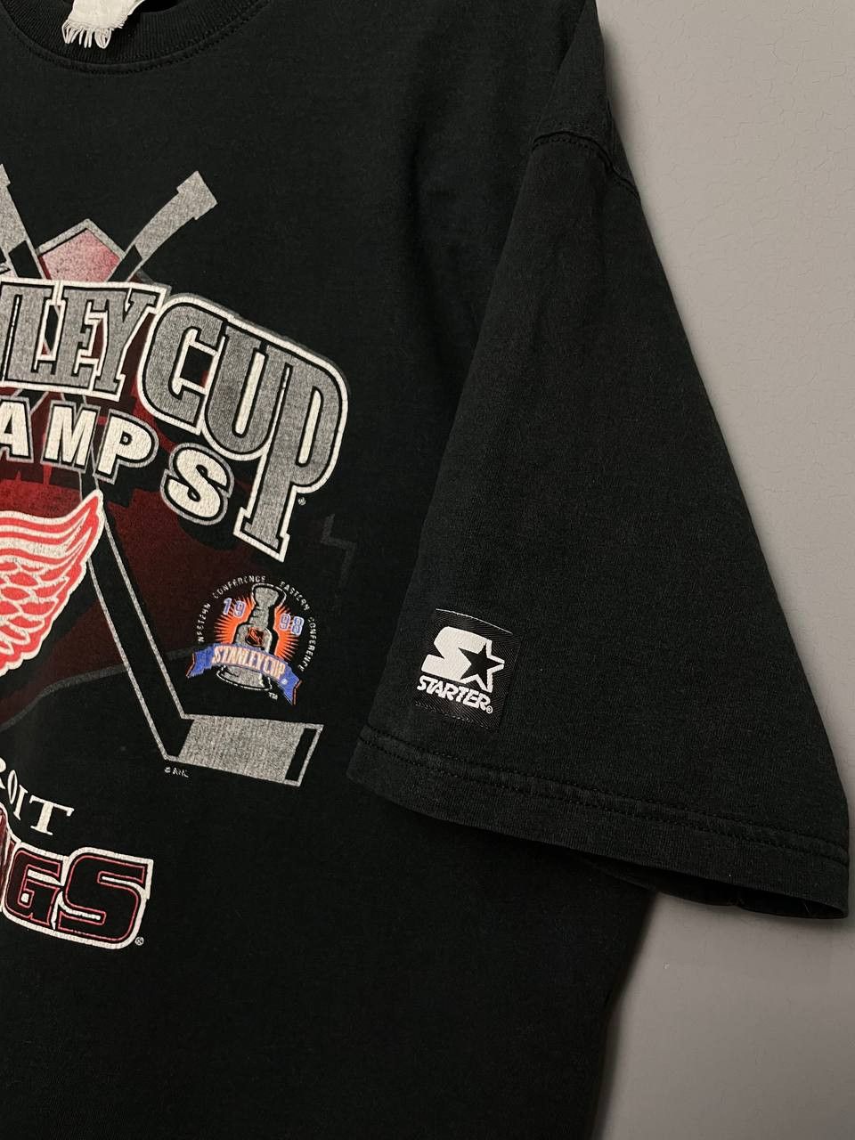 NHL Red Wings 1998 Stanley Cup Champions Size US XL / EU 56 / 4 - 5 Thumbnail