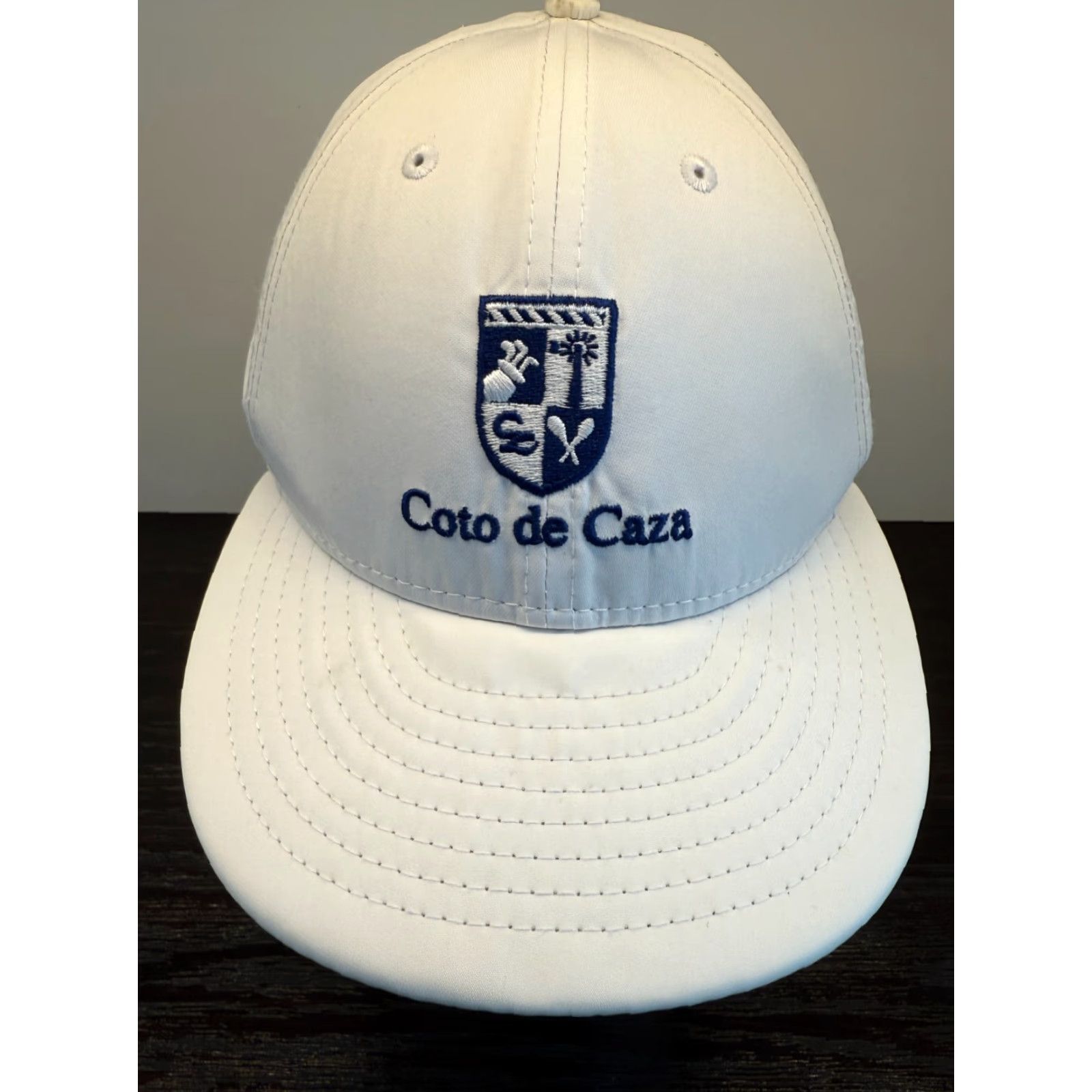 New Era Coto De Caza New Era Golf Hat Cap Mens One Size White Breathable Snapback Size ONE SIZE - 2 Thumbnail
