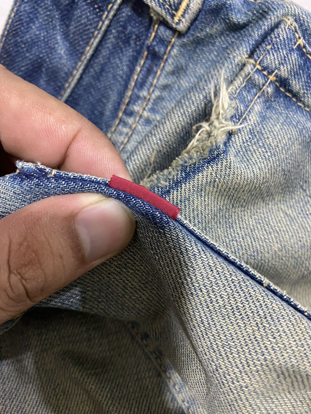 Levi's LEVIS BIG E LOT 37501 RIVETS SELVAGED Size US 28 / EU 44 - 14 Thumbnail