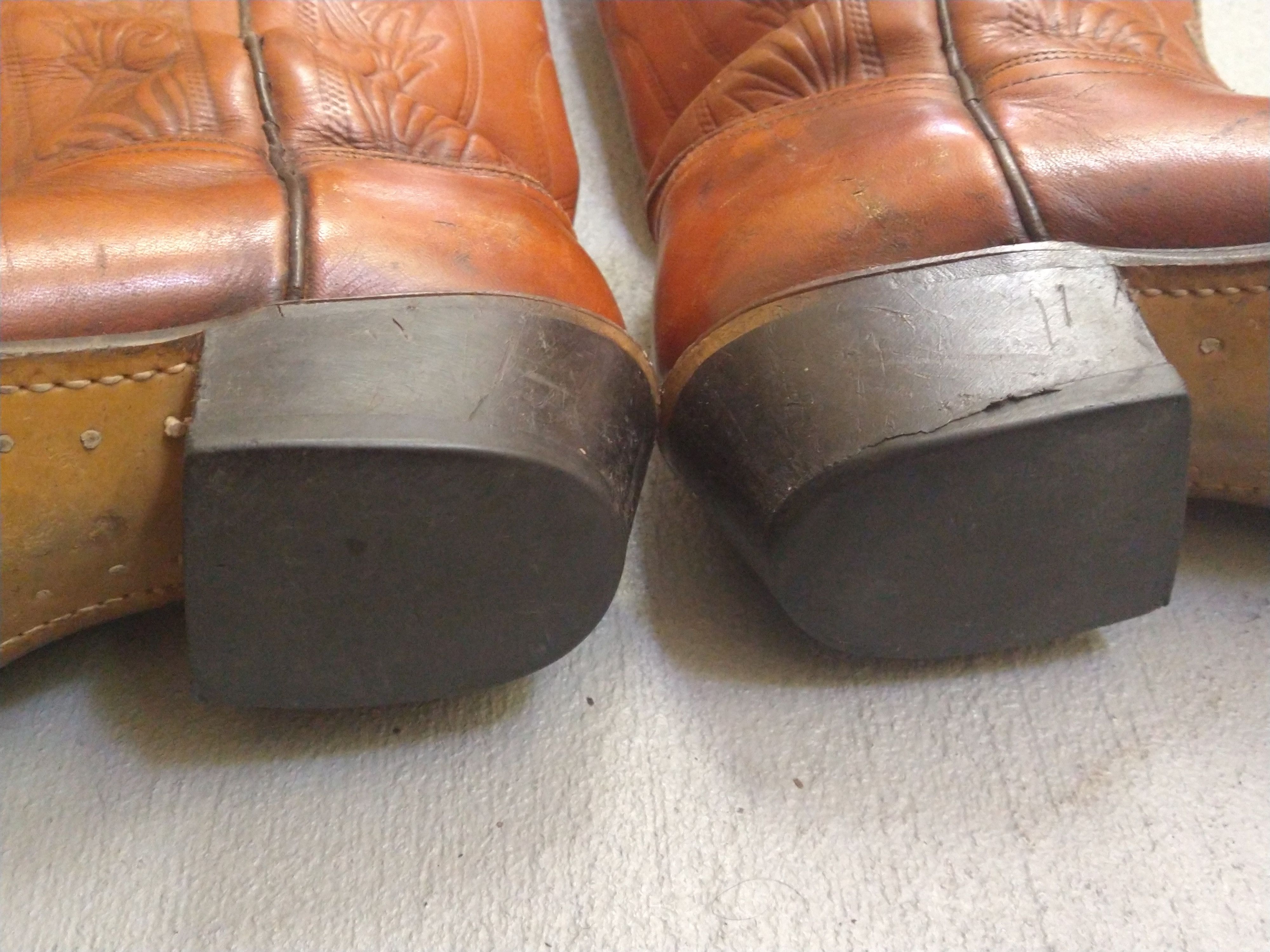 Genuine Leather Acme Cowboy Boots Size 9.5 Brown Leather Western Botas Size US 9.5 / EU 42-43 - 18 Thumbnail