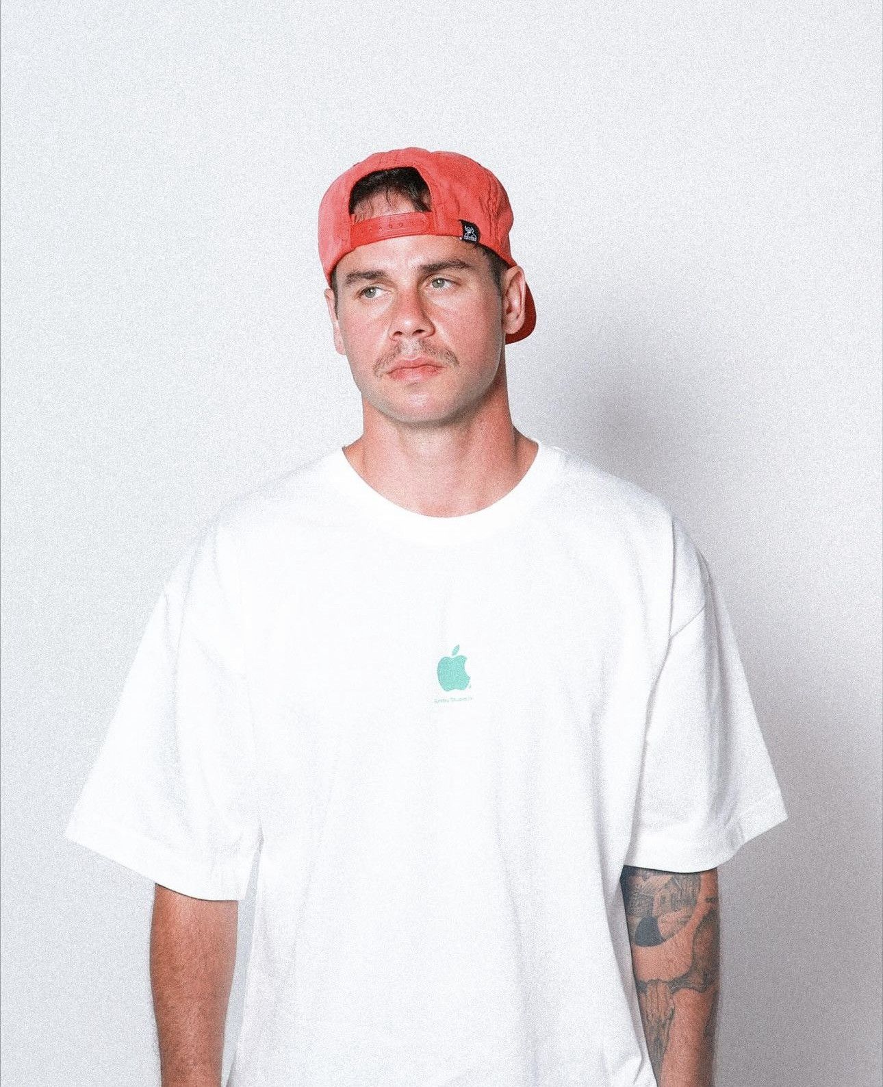 Other Sunday Studios Inc tee Size US L / EU 52-54 / 3 - 3 Thumbnail