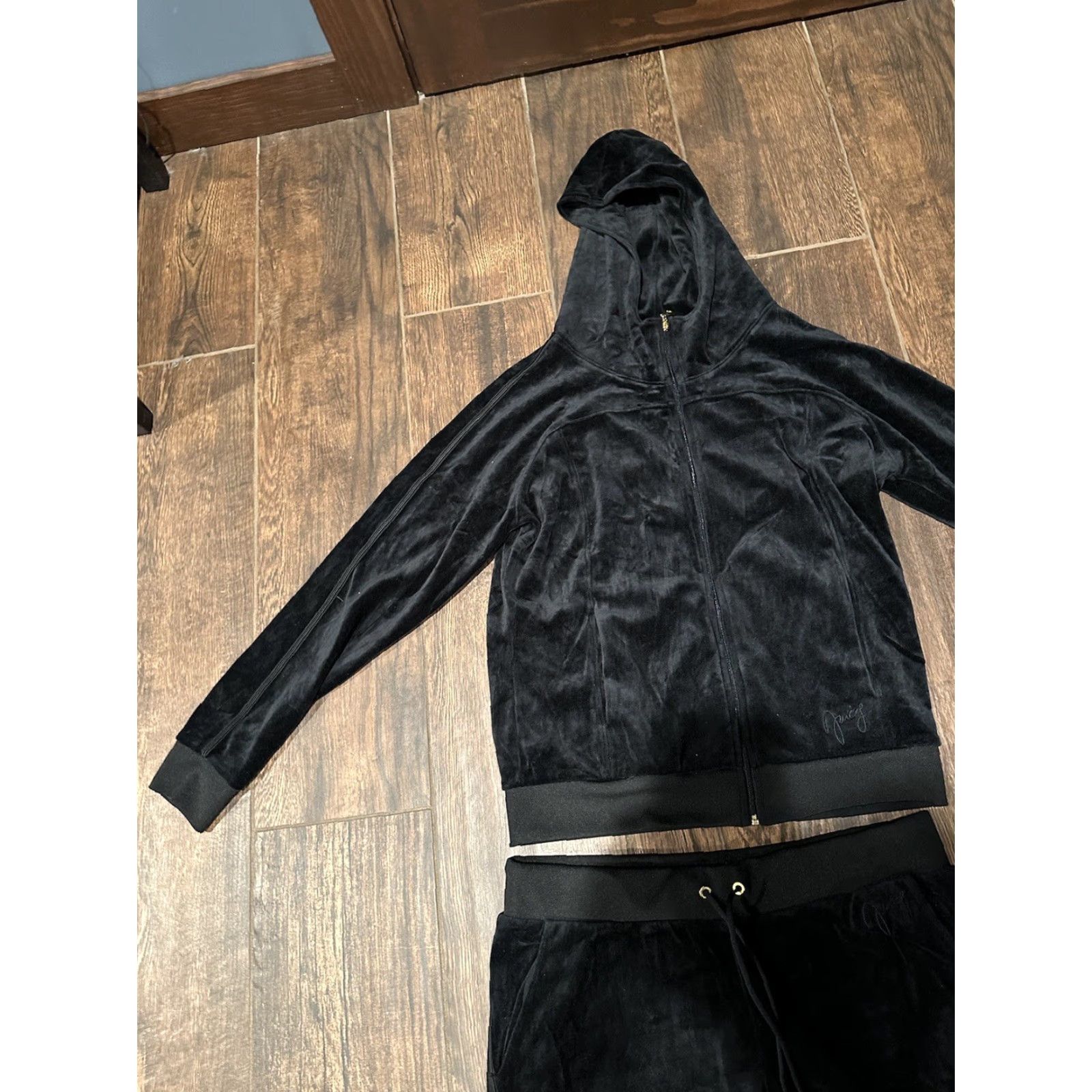 Juicy Couture VINTAGE Juicy Couture Tracksuit Jacket Pants Set Large L Black Women Pockets Velour 2000s Y2K Size L / US 10 / IT 46 - 5 Thumbnail