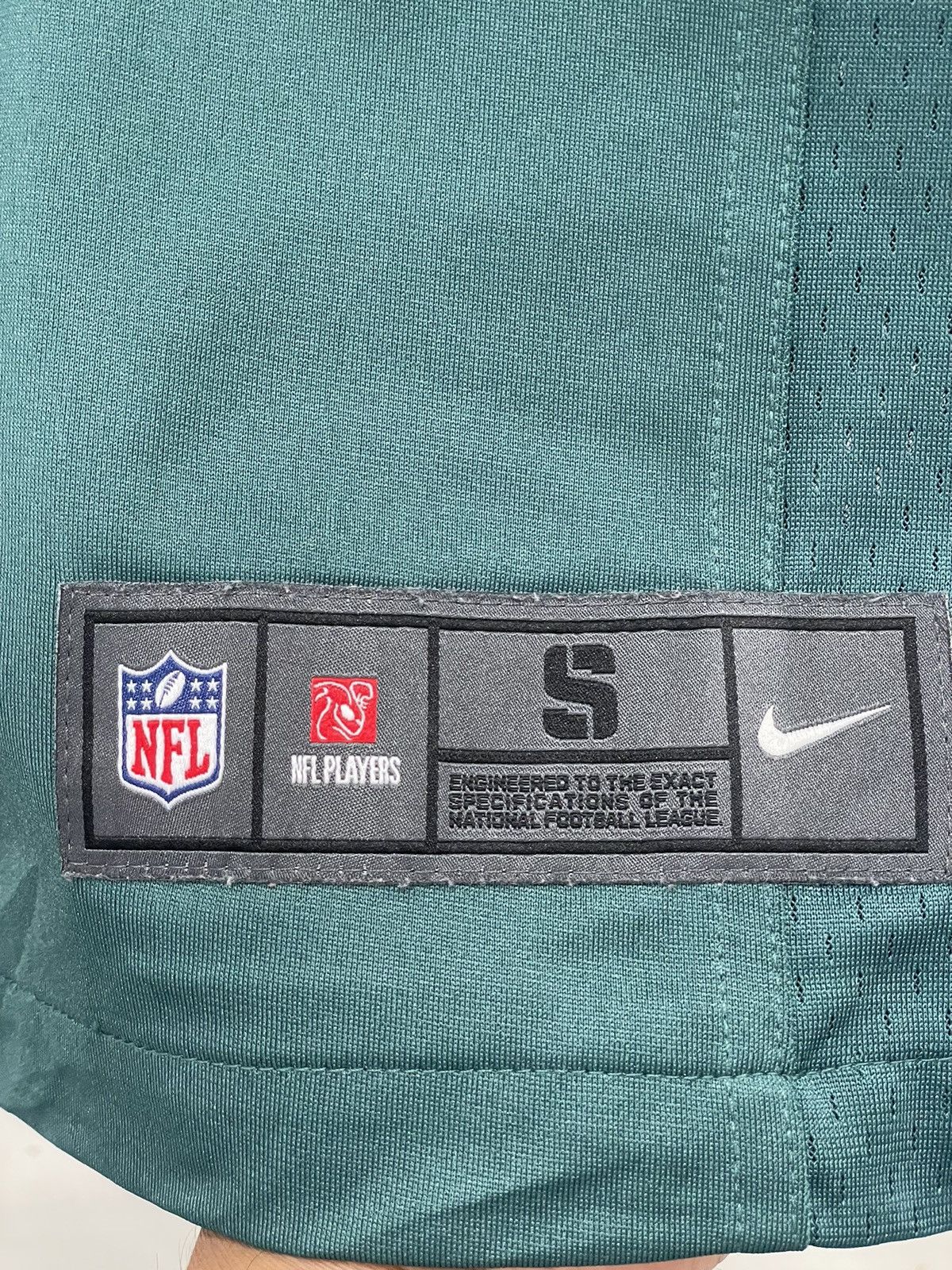 NFL Final Drop💥Philadelphia Eagles NFL Jersey Carson Wentz Size US S / EU 44-46 / 1 - 8 Thumbnail