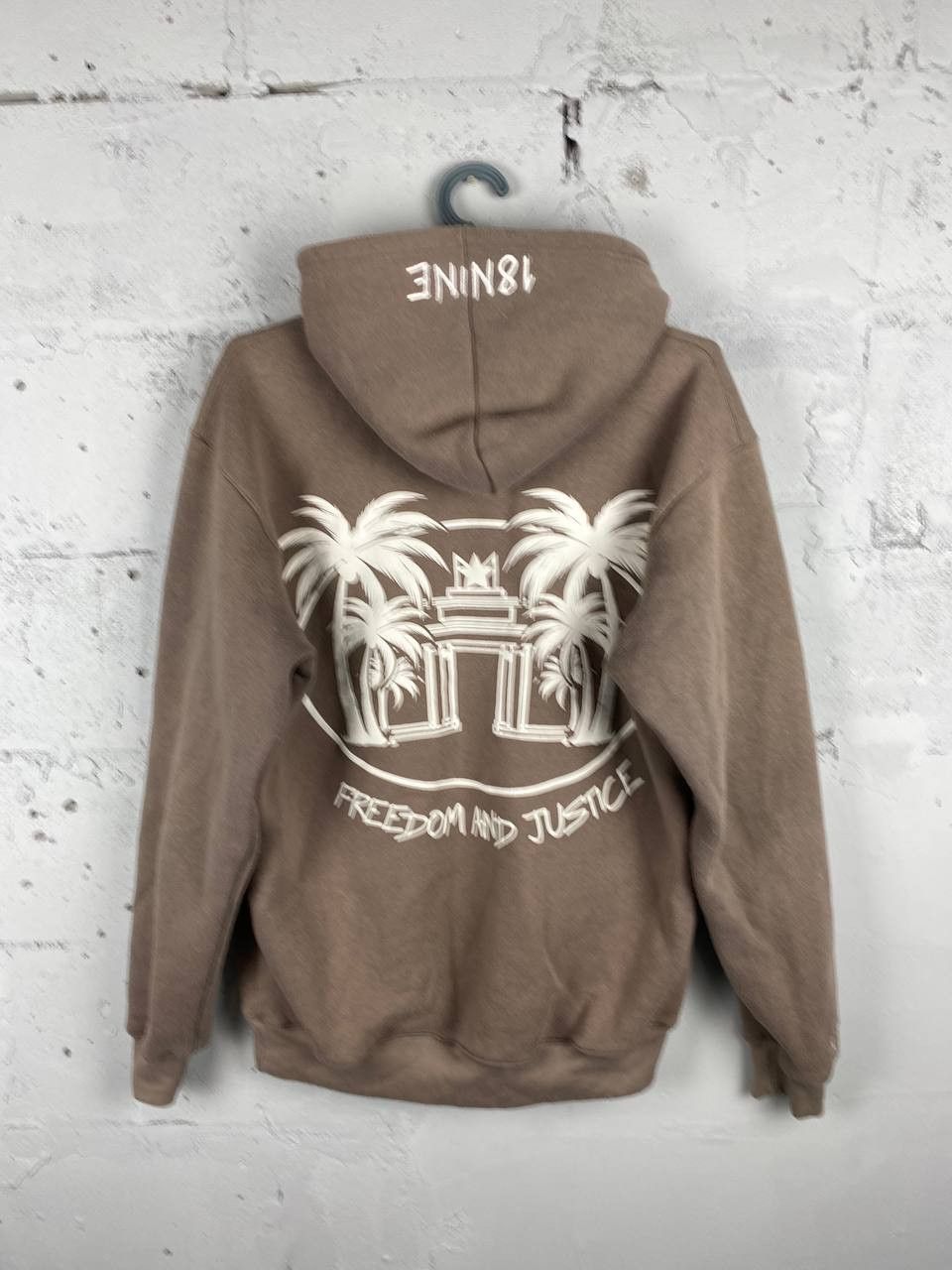 Hypebeast Hypebeast Streetwear Graphic Oversized Brown Hoodie Size US L / EU 52-54 / 3 - 6 Thumbnail