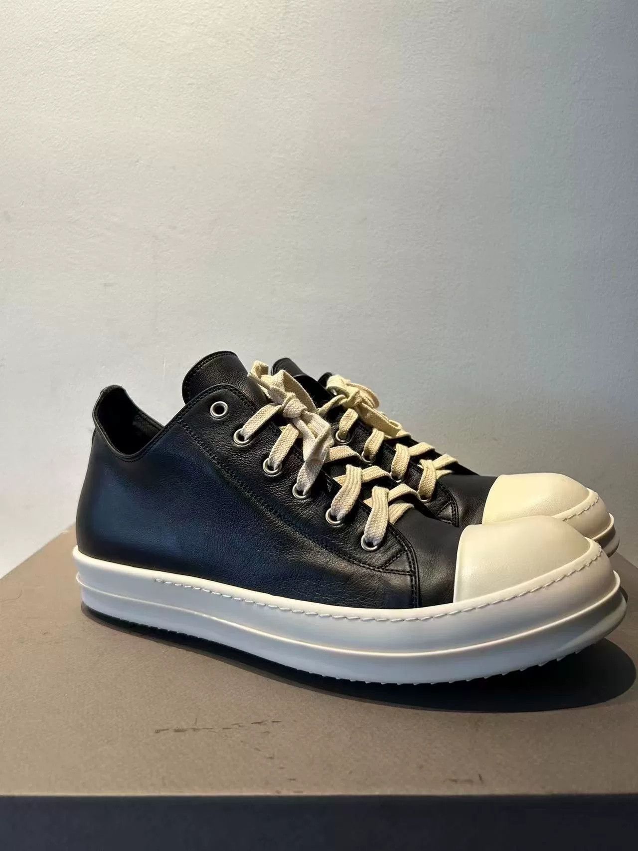 Rick Owens Rick Owens Low Top Sneakers Size 44 Size US 10 / EU 43 - 1 Thumbnail
