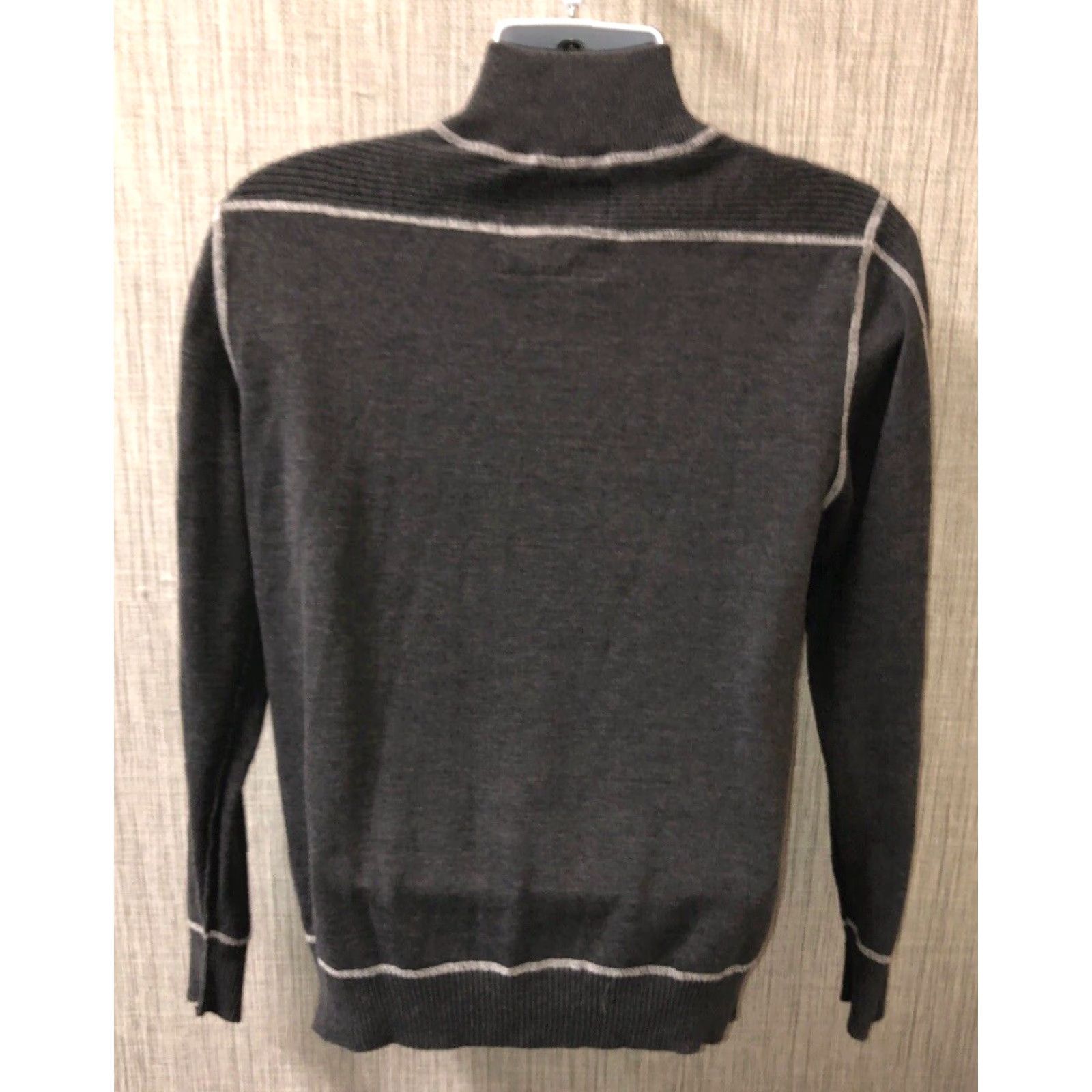 Vintage VINTAGE Buckle Mens Sweater 1/4 Zip Gray Large Adult Fall Winter Size US L / EU 52-54 / 3 - 4 Thumbnail