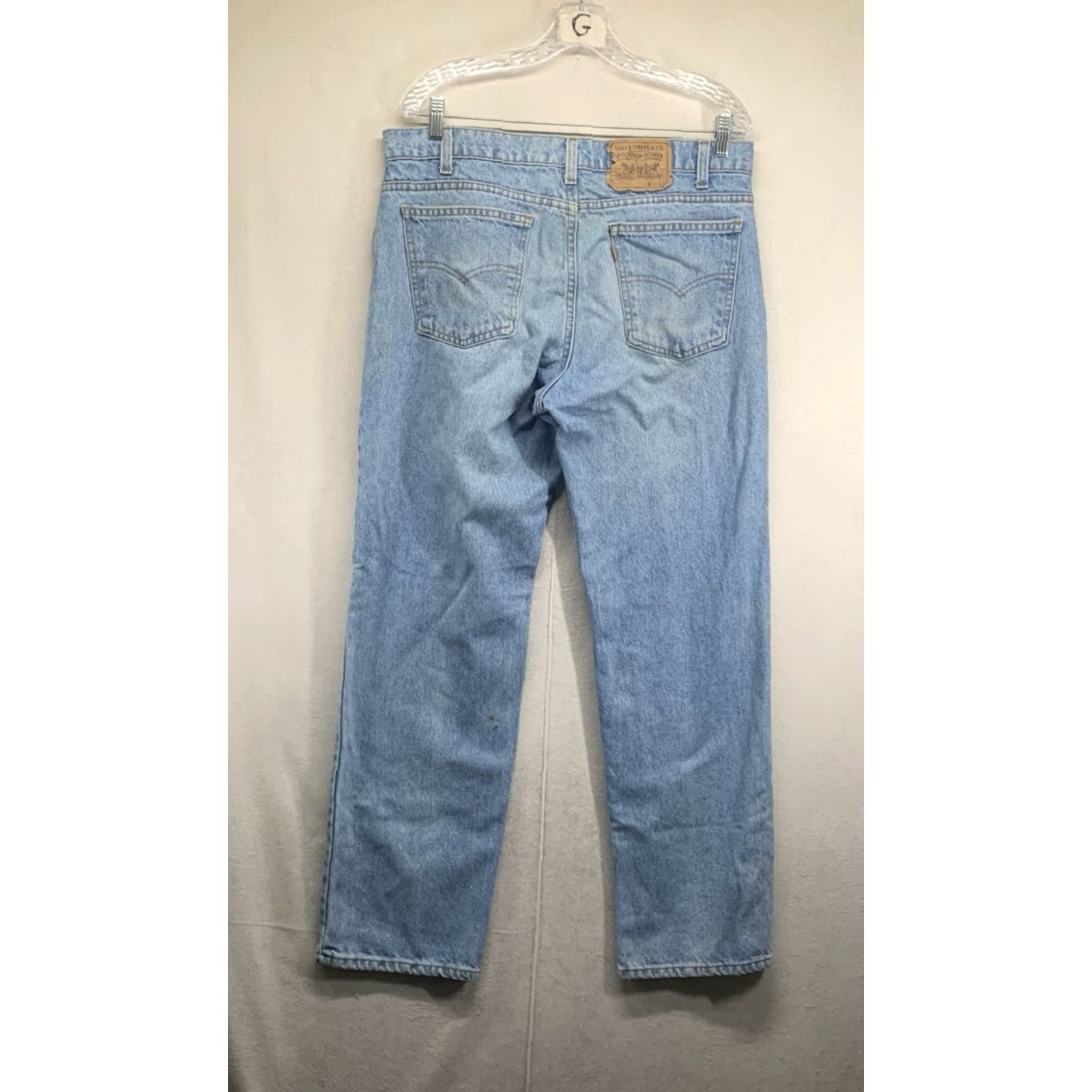 Vintage Vintage Levi's Men’s Jeans 506 36x30 Straight Fit Mid-Rise Denim U.S. Made 1990s Size US 36 / EU 52 - 2 Thumbnail