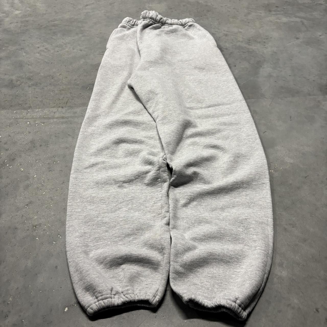 Japanese Brand × Vintage Crazy Vintage Y2K/2000s Baggy Light Grey Streetwear Essential Sweatpants! Size US 34 / EU 50 - 3 Thumbnail
