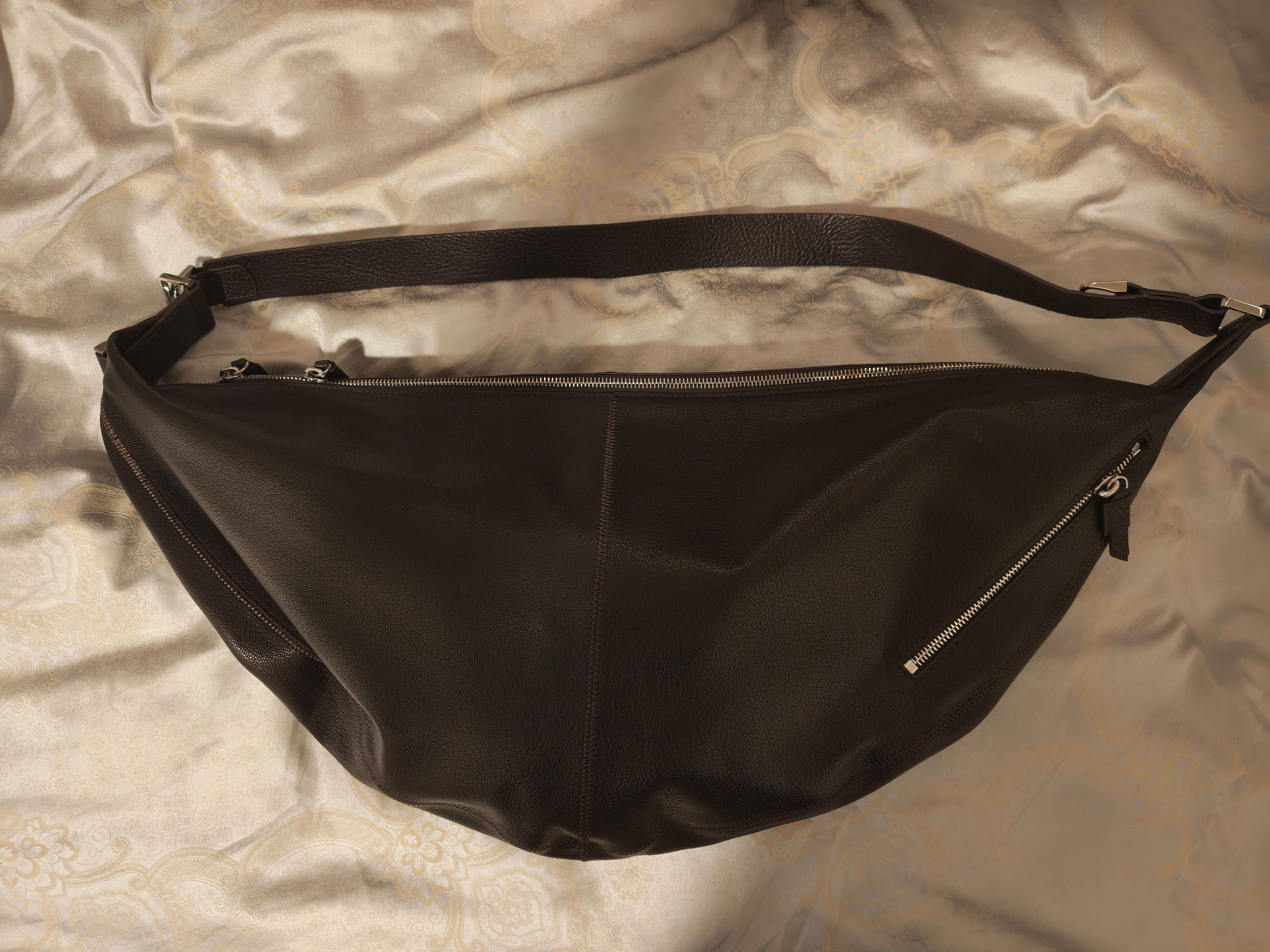 Lemaire LEMAIRE QUIVER CLIP BAG soft game croissant the row loewe Size ONE SIZE - 1 Thumbnail