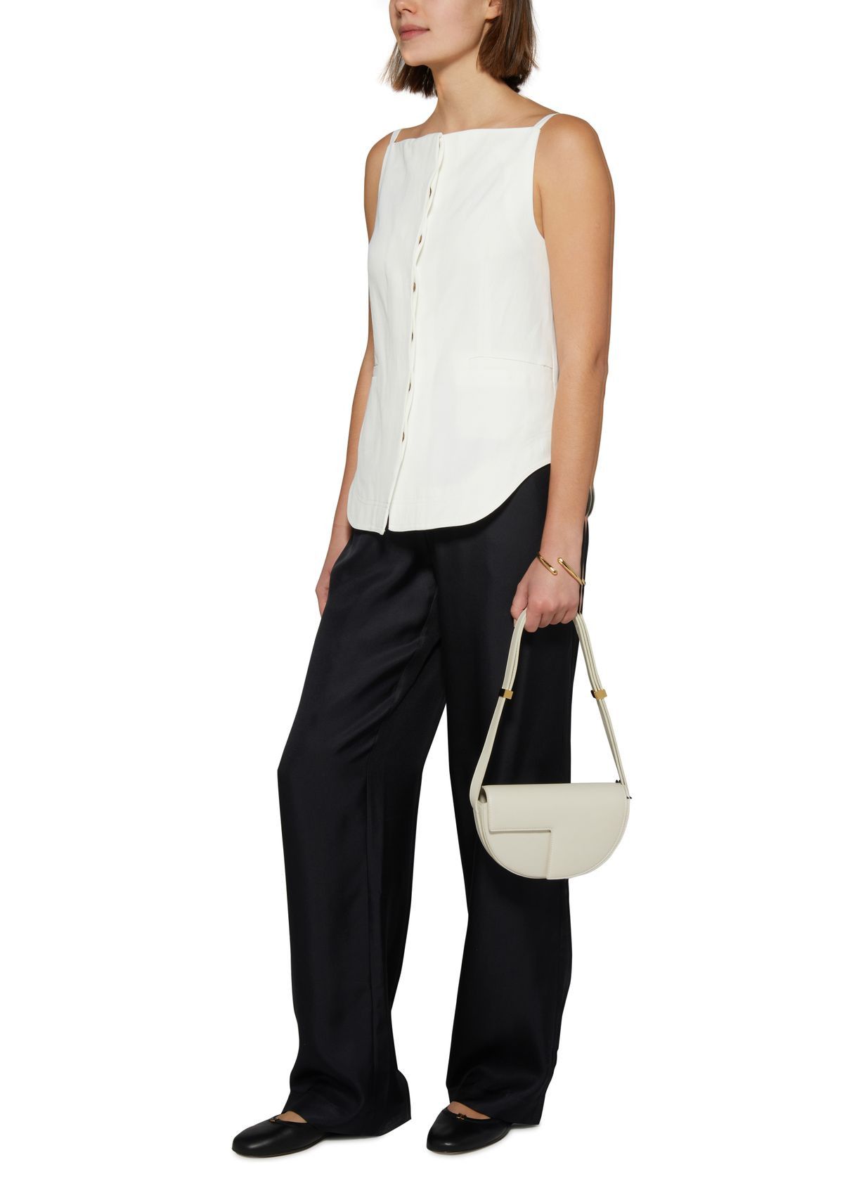 o1s22i1n1024 Mihant Top in White
