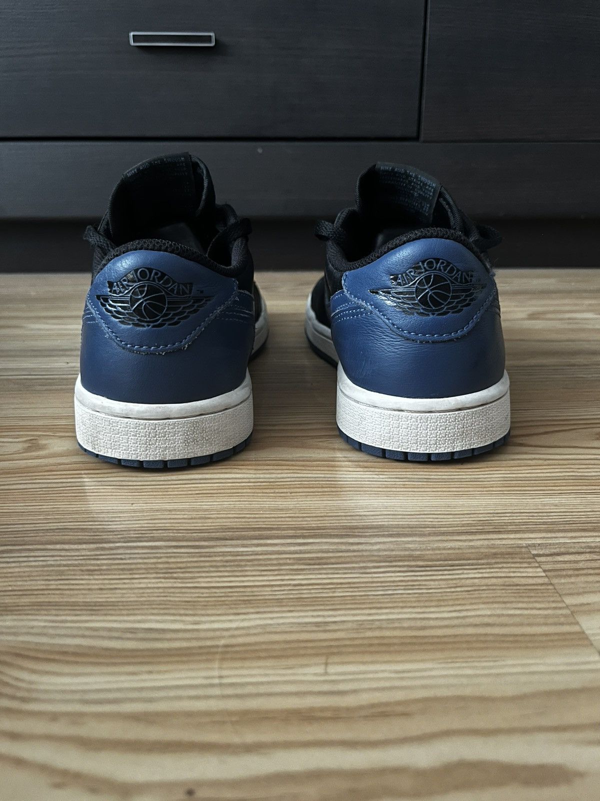 Nike Nike Air Jordan 1 Mystic Navy Size US 8.5 / IT 38.5 - 3 Thumbnail