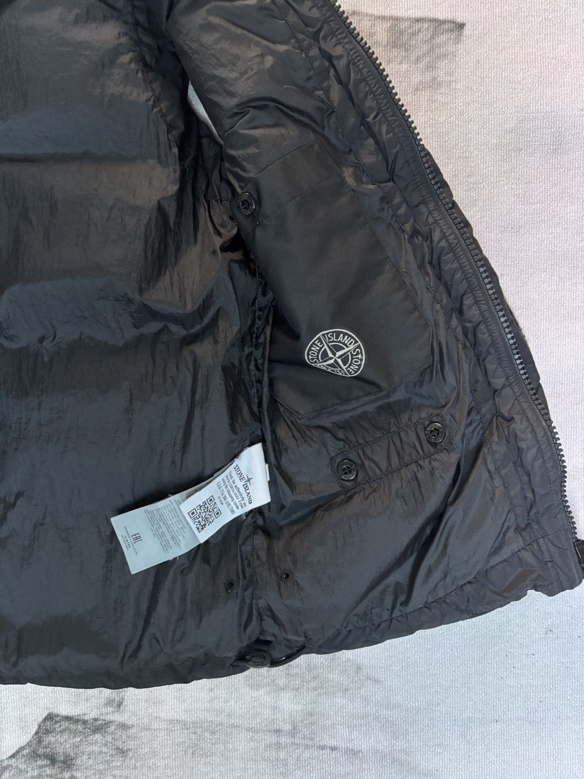 Stone Island Stone Island black gilet with removable hood S Size US S / EU 44-46 / 1 - 11 Thumbnail