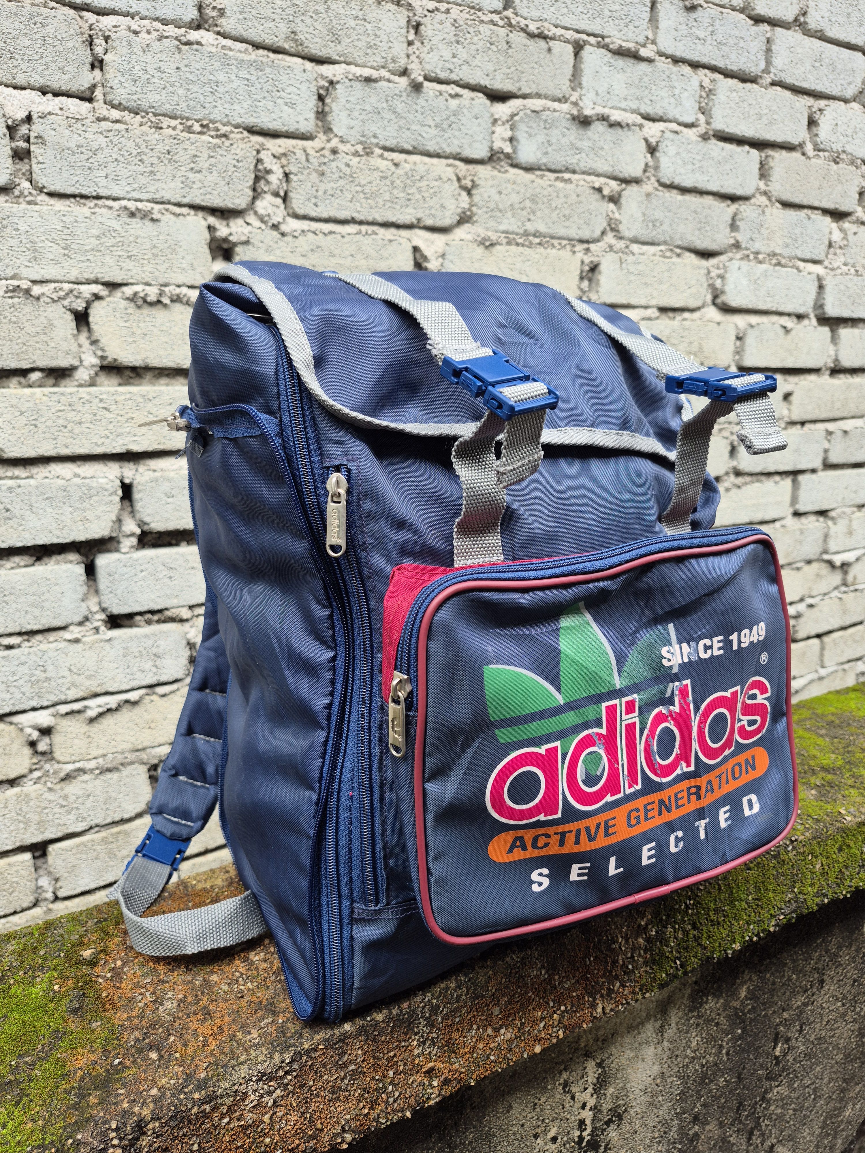 Adidas 🔥 Vintage Adidas Trefoil Back Pack Size ONE SIZE - 2 Thumbnail
