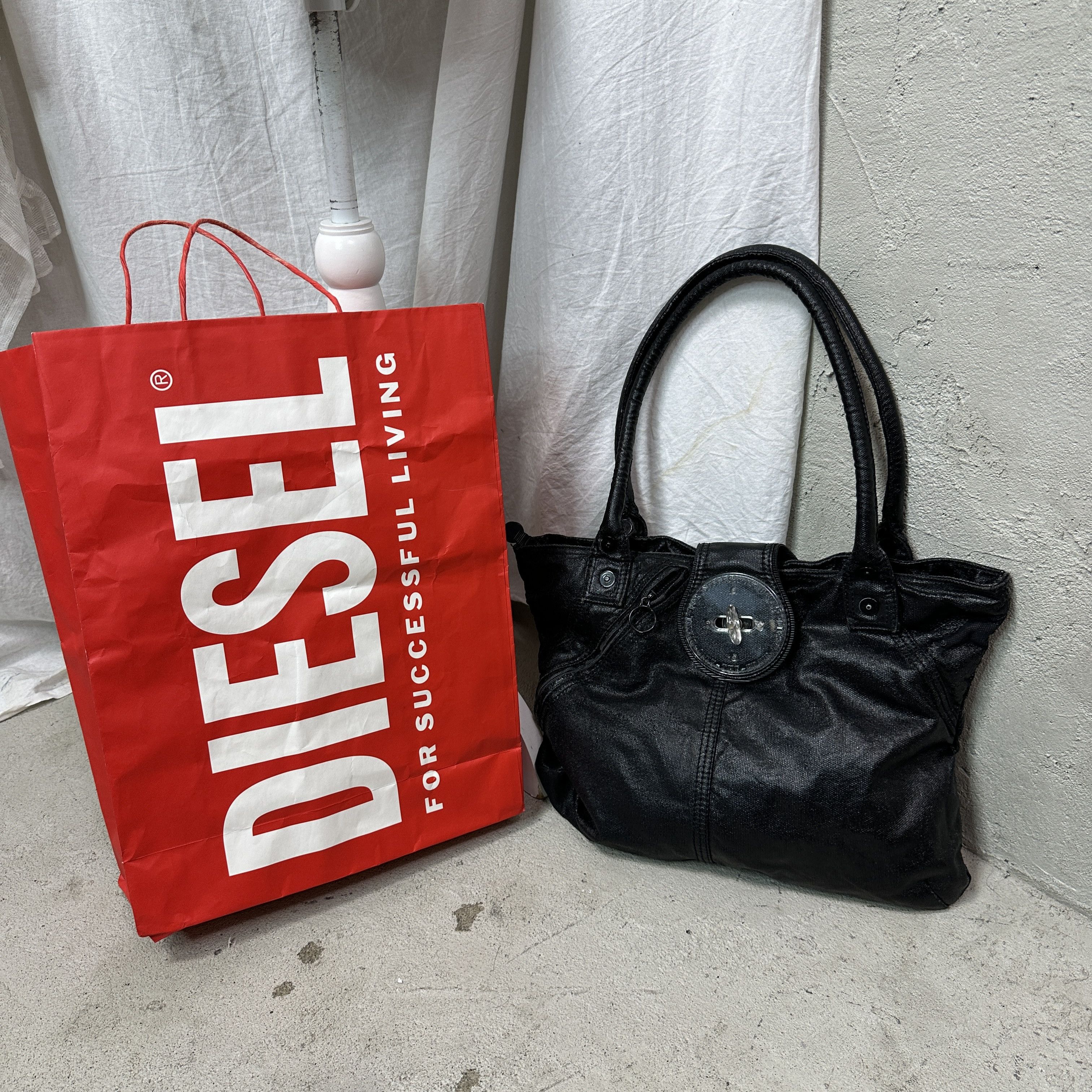 Diesel Vintage Diesel Transparent Turn Lock Shoulder Bag 00s Size ONE SIZE - 10 Thumbnail