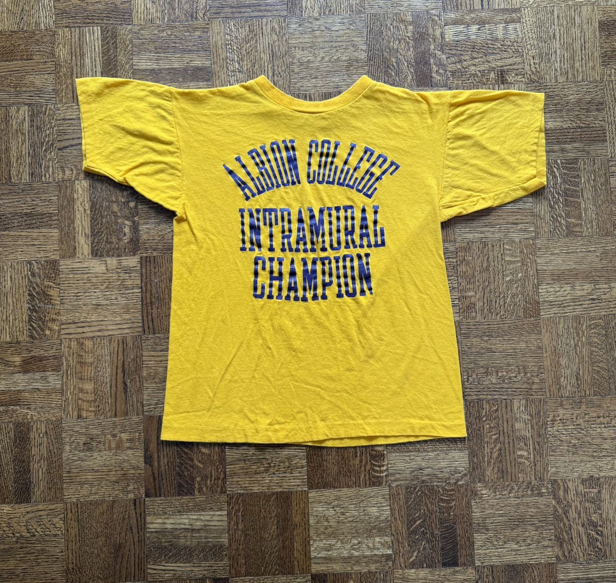 Champion Vintage 70s Albion College Intramural Champion Graphic Tee Size US XS / EU 42 / 0 - 1 Thumbnail