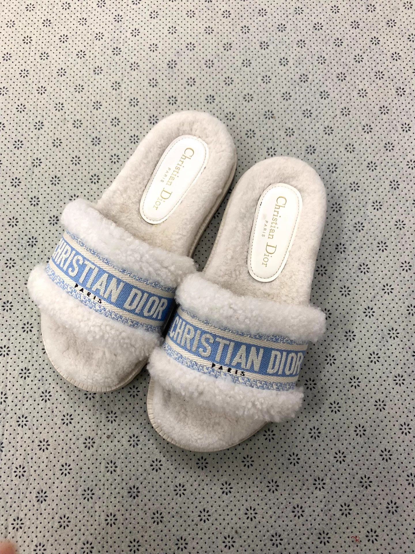 Dior Dior Blue Teddy Slippers 36 Size US 5 / IT 35 - 1 Thumbnail