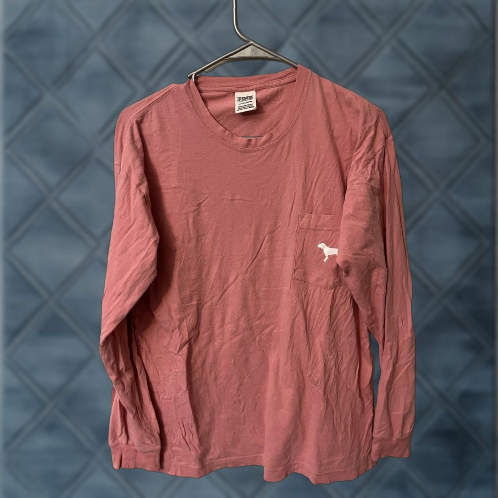 Victoria's Secret Victoria's Secret Pink T-Shirt Womens Small Light Pink Long Sleeve Round Neck Shirt Womens Small Pink Classic Basic 100% Cotton Knit Casual Workwear Size S / US 4 / IT 40 - 1 Thumbnail