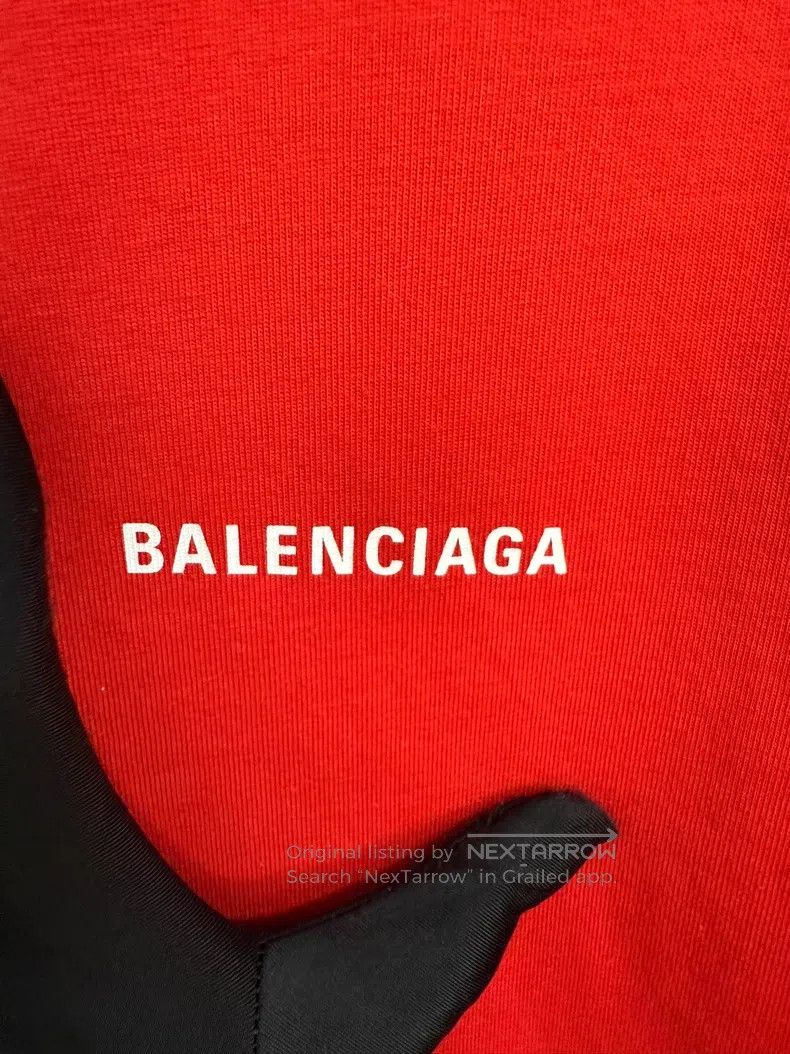 Balenciaga Balenciaga Red front and back logo letter short-sleeve Size US S / EU 44-46 / 1 - 4 Thumbnail
