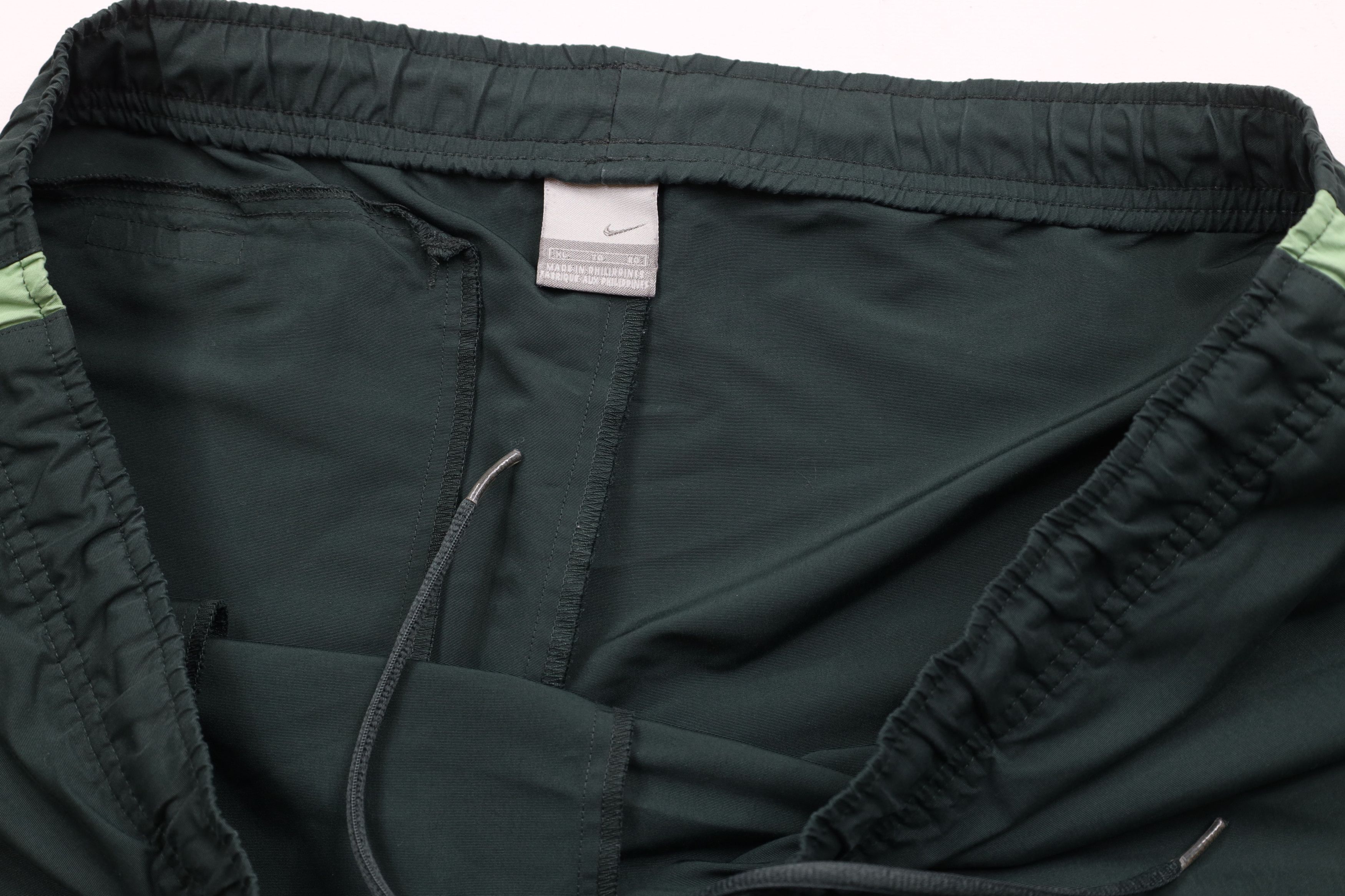 Nike × Vintage Vintage 90s Y2K Nike Travis Scott Mini Swoosh Shorts Green Size US 36 / EU 52 - 7 Thumbnail