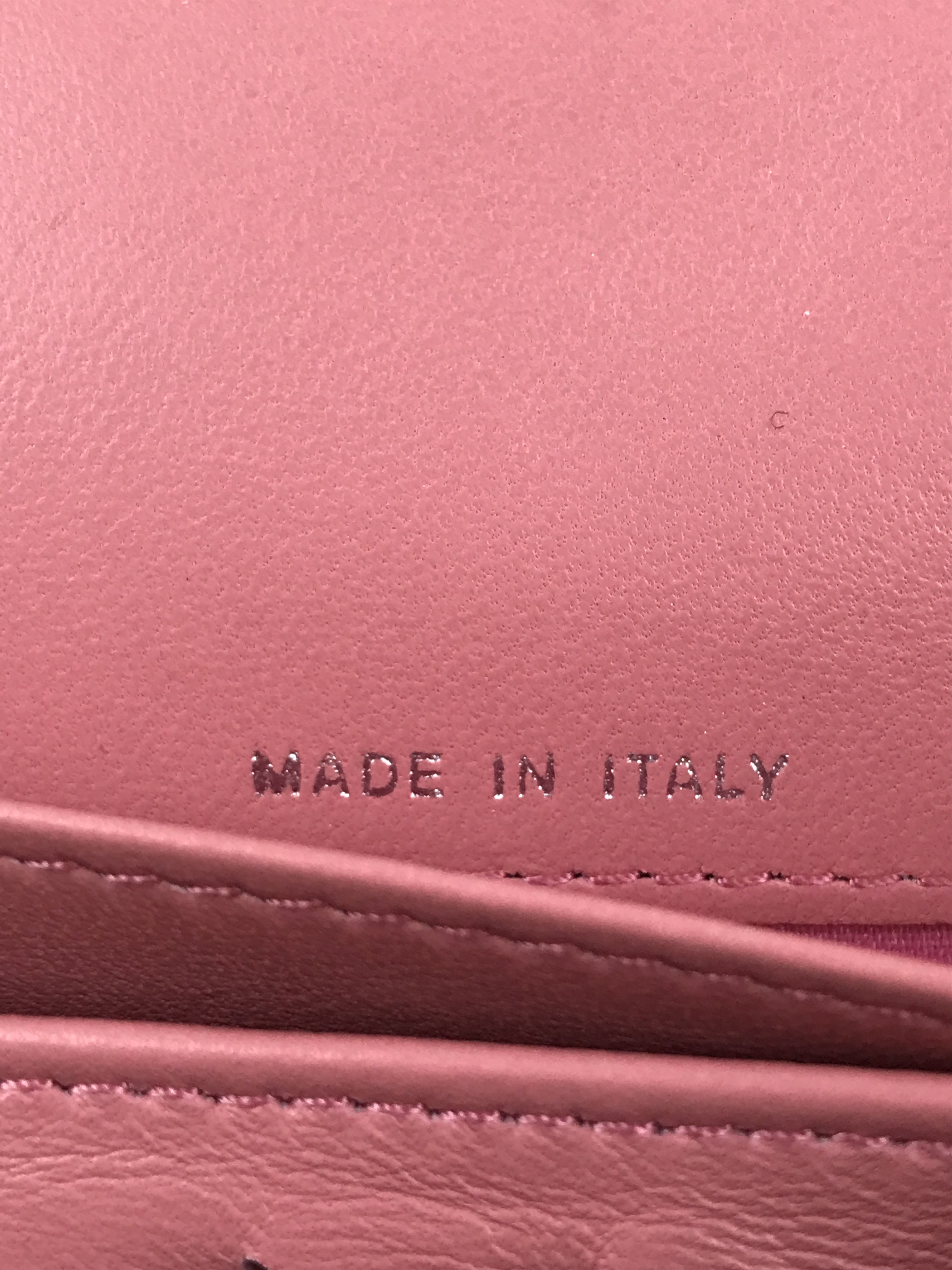 Chanel × Vintage Chanel Pink Embossed Camellia Wallet Zip Around With Box Size ONE SIZE - 14 Thumbnail