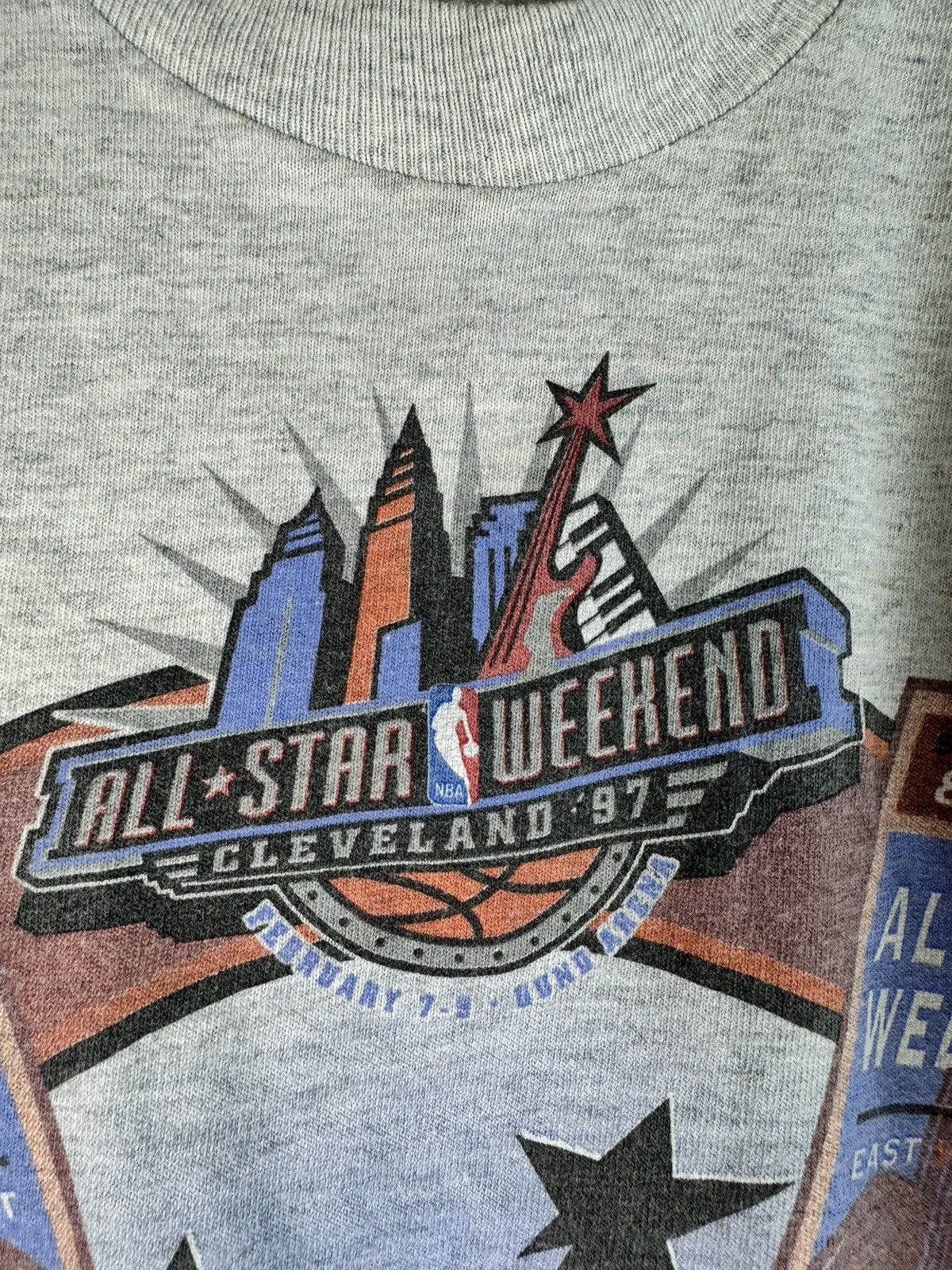 NBA Vintage 90s 1997 NBA All Star Showdown Tee t shirt Size US M / EU 48-50 / 2 - 3 Thumbnail