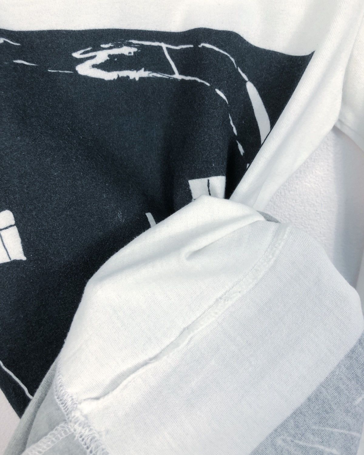 Comme des Garcons Rare Comme des Garcons X Geraldo de Barros Art LS Tee Size XS / US 0-2 / IT 36-38 - 10 Thumbnail