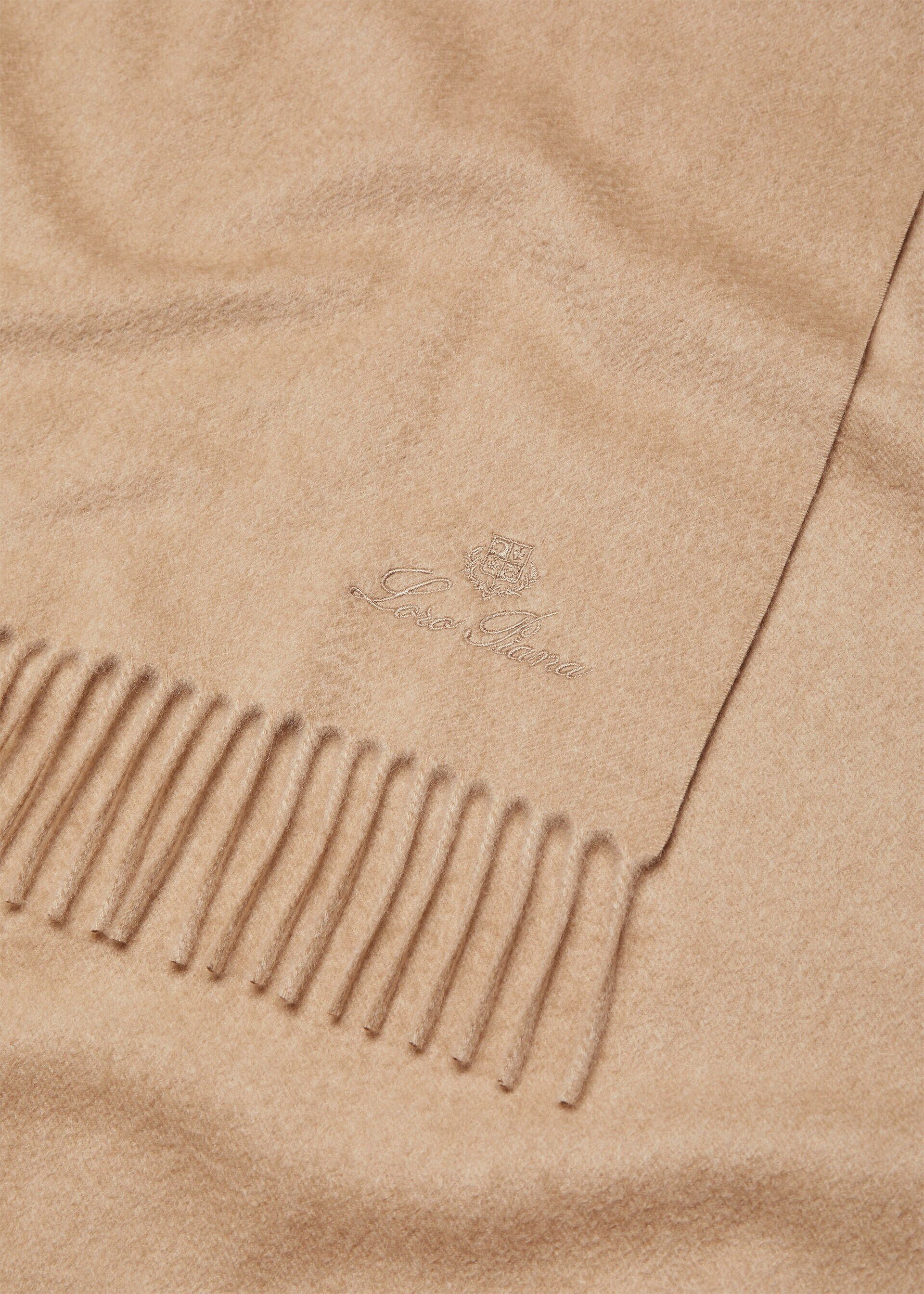 Loro Piana os11x0426 FAN8848 Size: OS / Grande Unita Scarf Golden Size ONE SIZE - 2 Thumbnail