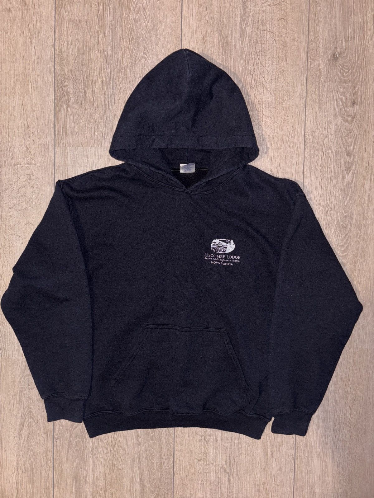 Vintage Vintage Gildan Black Hoodie Virginia Creeper lookalike Size US M / EU 48-50 / 2 - 1 Thumbnail