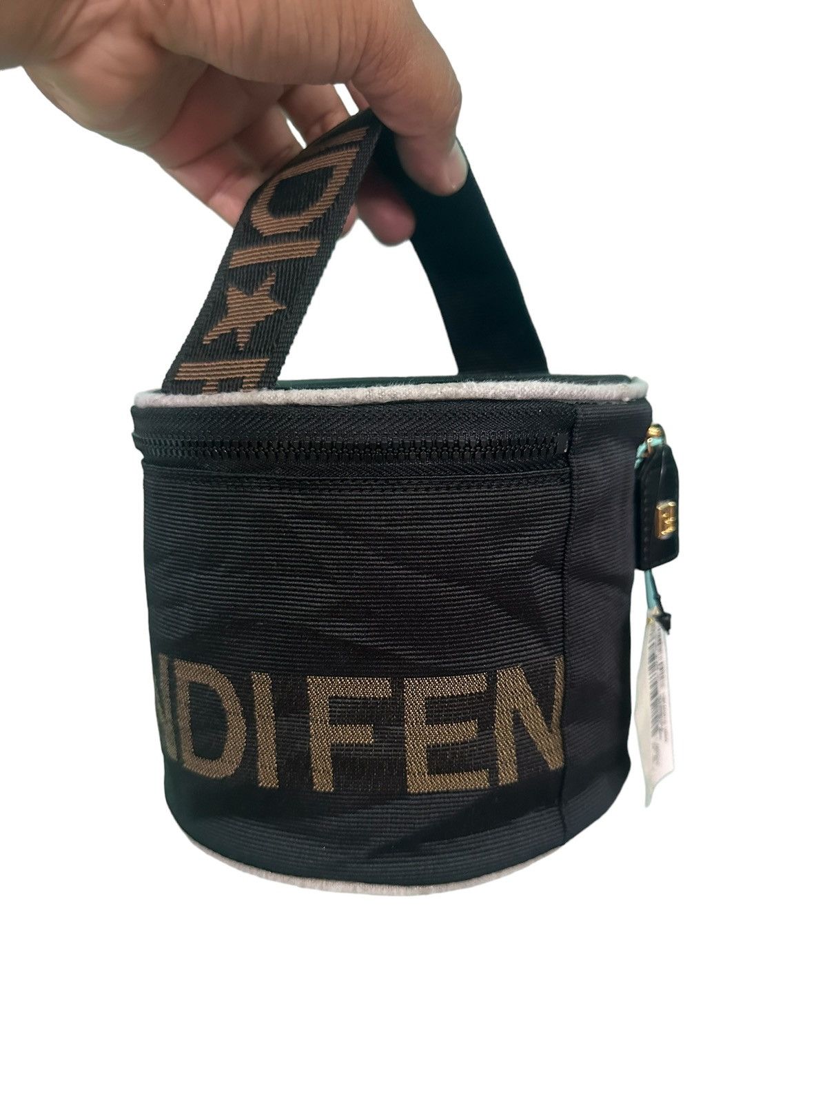 Fendi FENDI VANITY COSMETIC POUCH BAG Size ONE SIZE - 12 Thumbnail