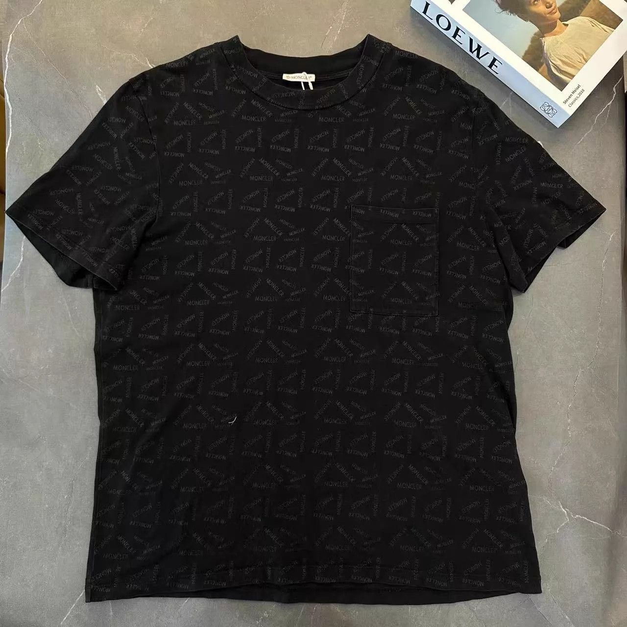 Moncler Moncler All Over Logo Short Sleeve T-shirt XL Size XL / US 12-14 / IT 48-50 - 1 Thumbnail