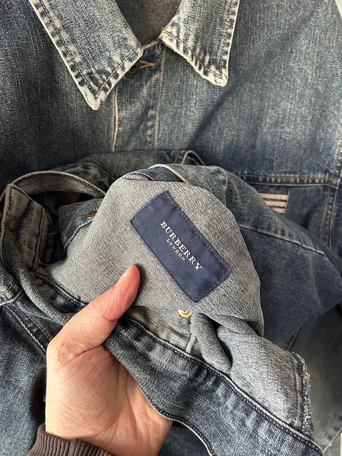 Burberry BURBERRY DENIM JACKET Size US XL / EU 56 / 4 - 4 Thumbnail