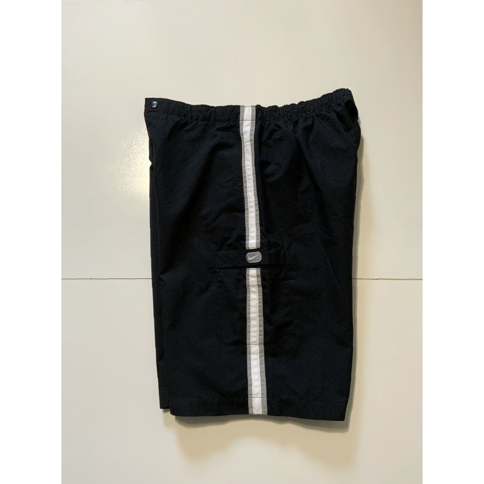 Nike VINTAGE Nike Swoosh Polyester Side Stripe Black Cargo Athletic Shorts Sz. L Mens Athletic Black Cargo Shorts Swoosh 90s Y2K Size US 33 - 2 Thumbnail