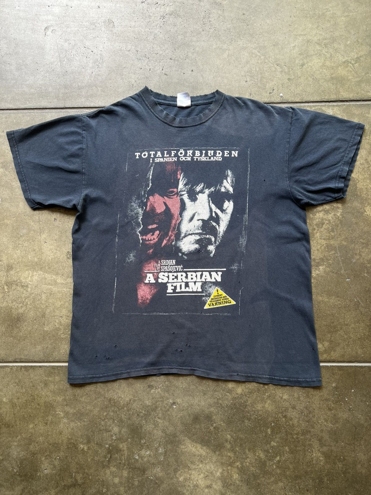 Vintage Rare 2010 A Serbian Film Movie Promo Tee Shirt Pulp Fiction Size US L / EU 52-54 / 3 - 1 Thumbnail
