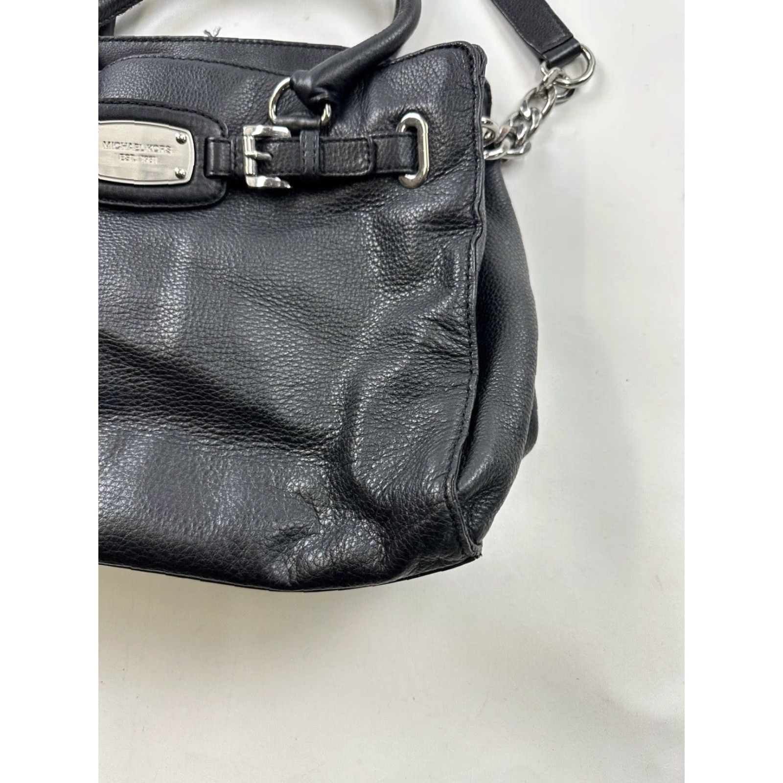 Michael Kors Michael Kors Purse Black Leather Shoulder Bag Chain Strap Women Medium Front Size ONE SIZE - 5 Thumbnail