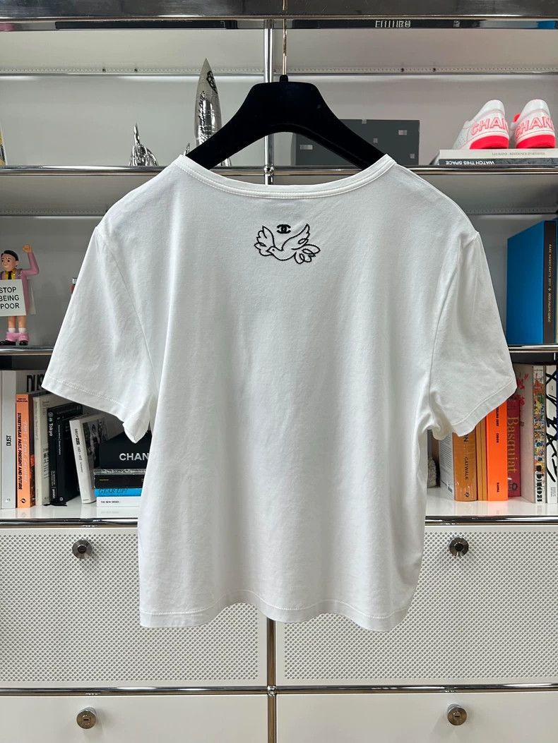 Chanel Chanel 22c early spring vacation peace pigeon short sleeve Size XS / US 0-2 / IT 36-38 - 5 Thumbnail