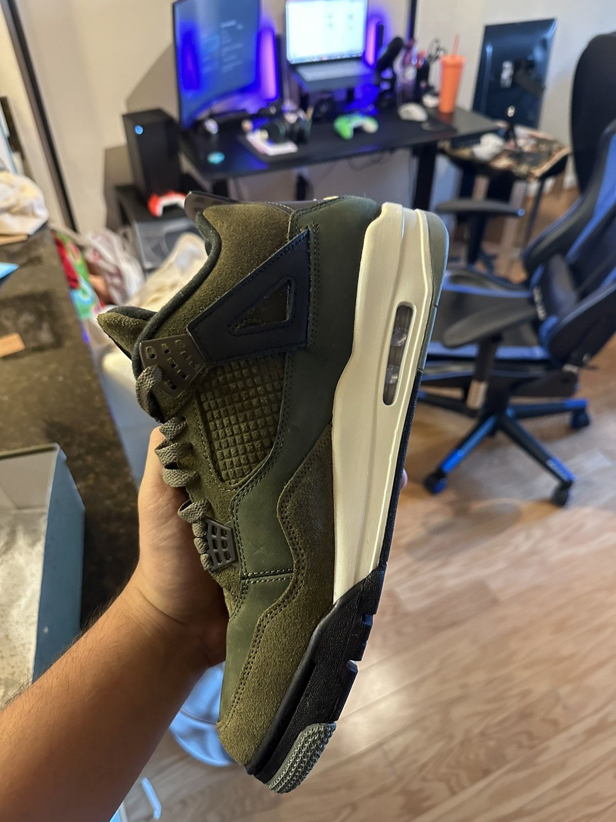Jordan Brand AIR JORDAN 4 RETRO SE CRAFT “MEDIUM OLIVE” Size US 12 / EU 45 - 12 Thumbnail