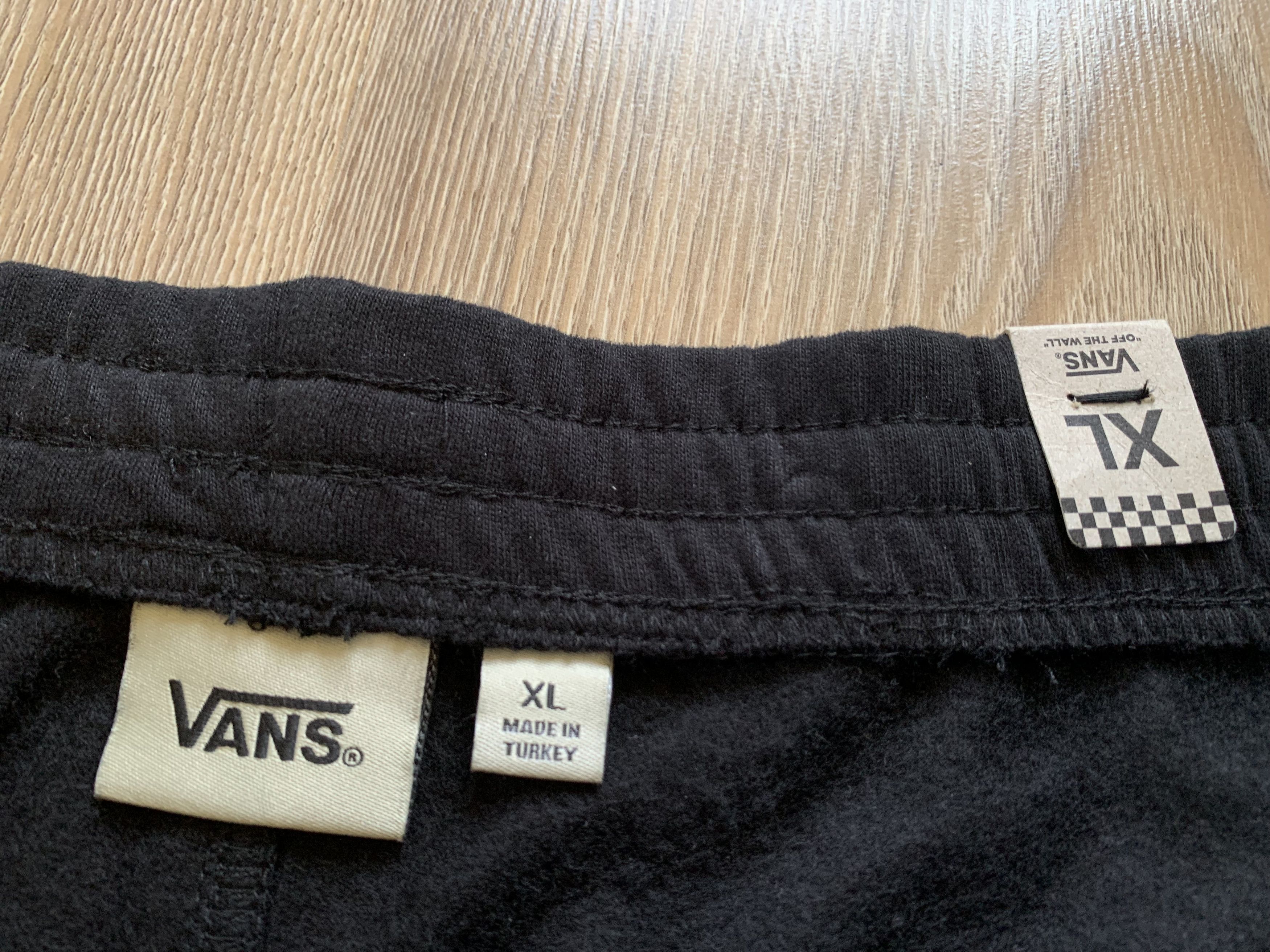 Vans Vans New Black Printed Shorts Size US 42 / EU 58 - 7 Thumbnail