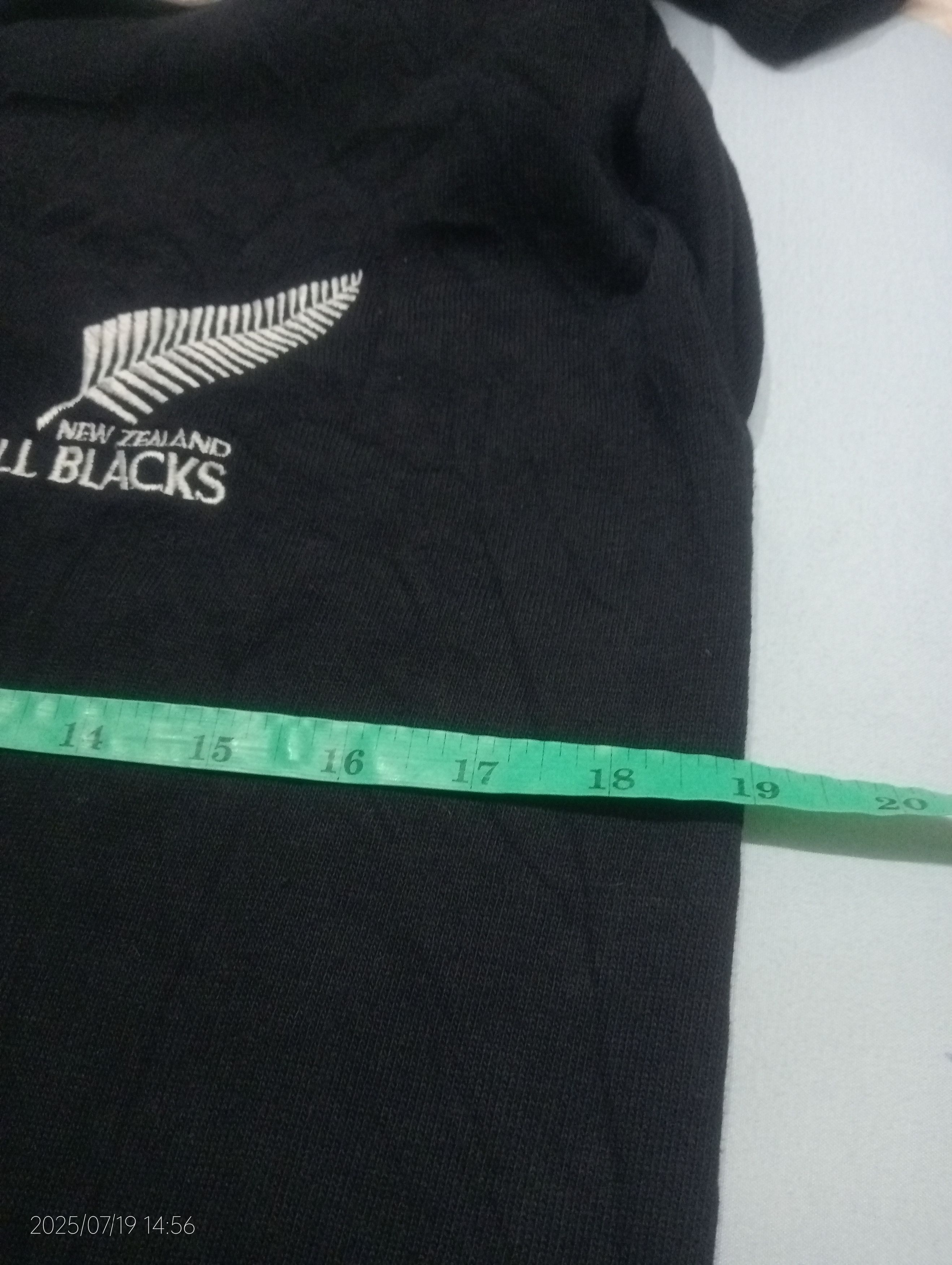 Canterbury of New Zealand Vintage '90s CoNZ All Blacks Team Polo Rugby Jersey Size US S / EU 44-46 / 1 - 9 Thumbnail